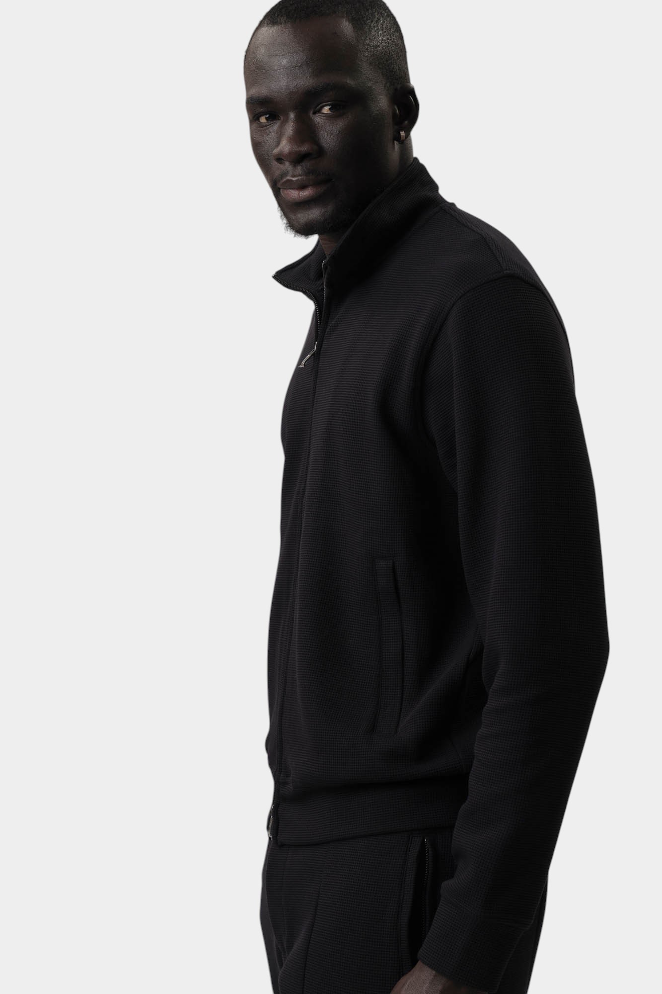 EM000944_AF13358 Толстовка Emporio Armani Синий