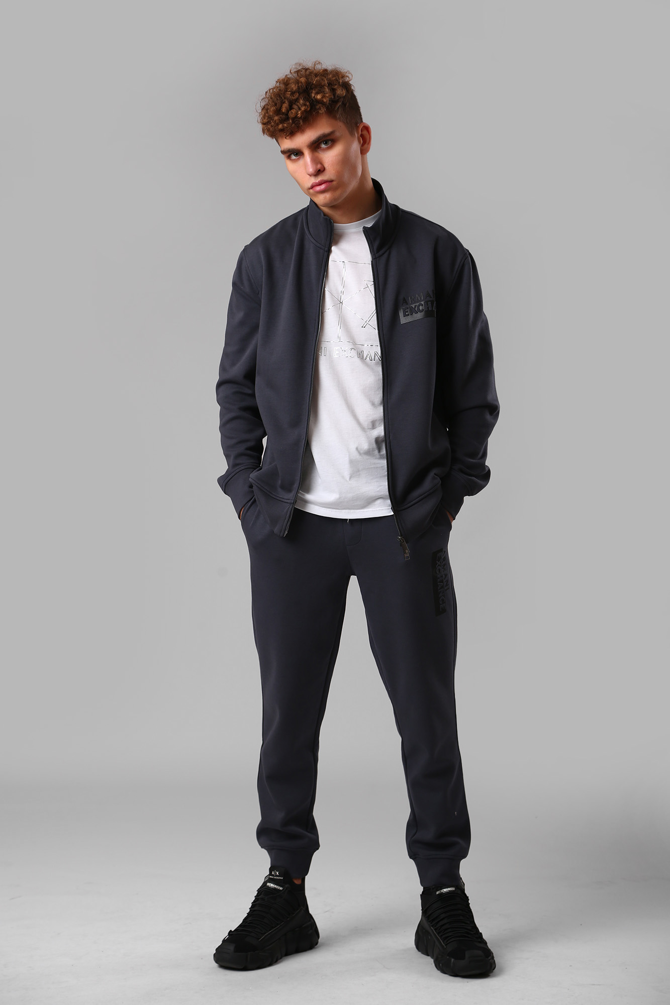 6LZPBE_ZJCAZ Брюки спортивные Armani Exchange Серый