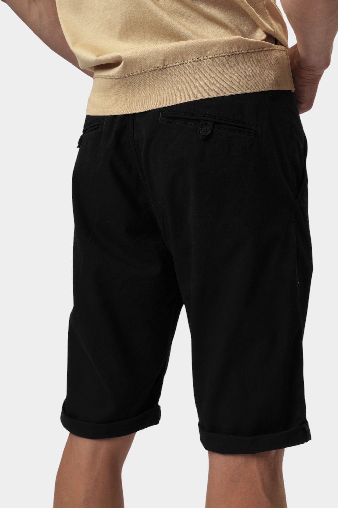 551826_265812 Шорты Karl Lagerfeld Черный