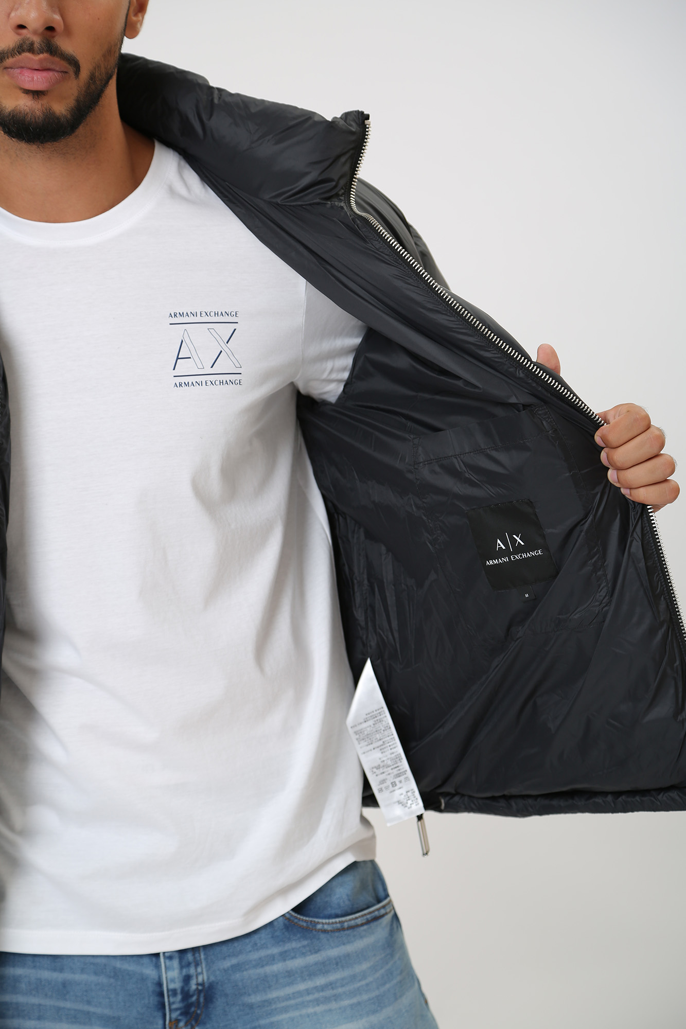 6RZBL9_ZN2RZ Куртка пуховая  Armani Exchange Черный