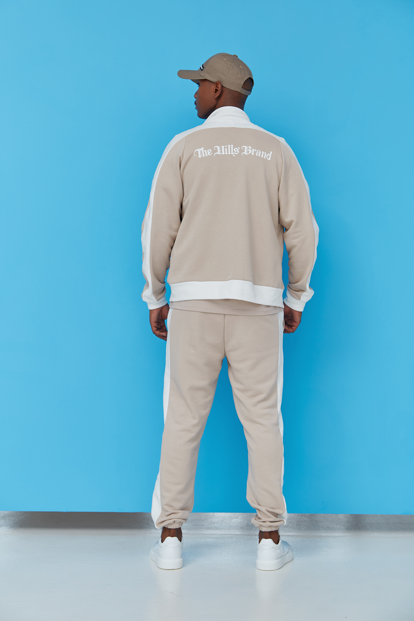 M-221-20-3376 Брюки спортивные джоггеры The Hills Бежевый