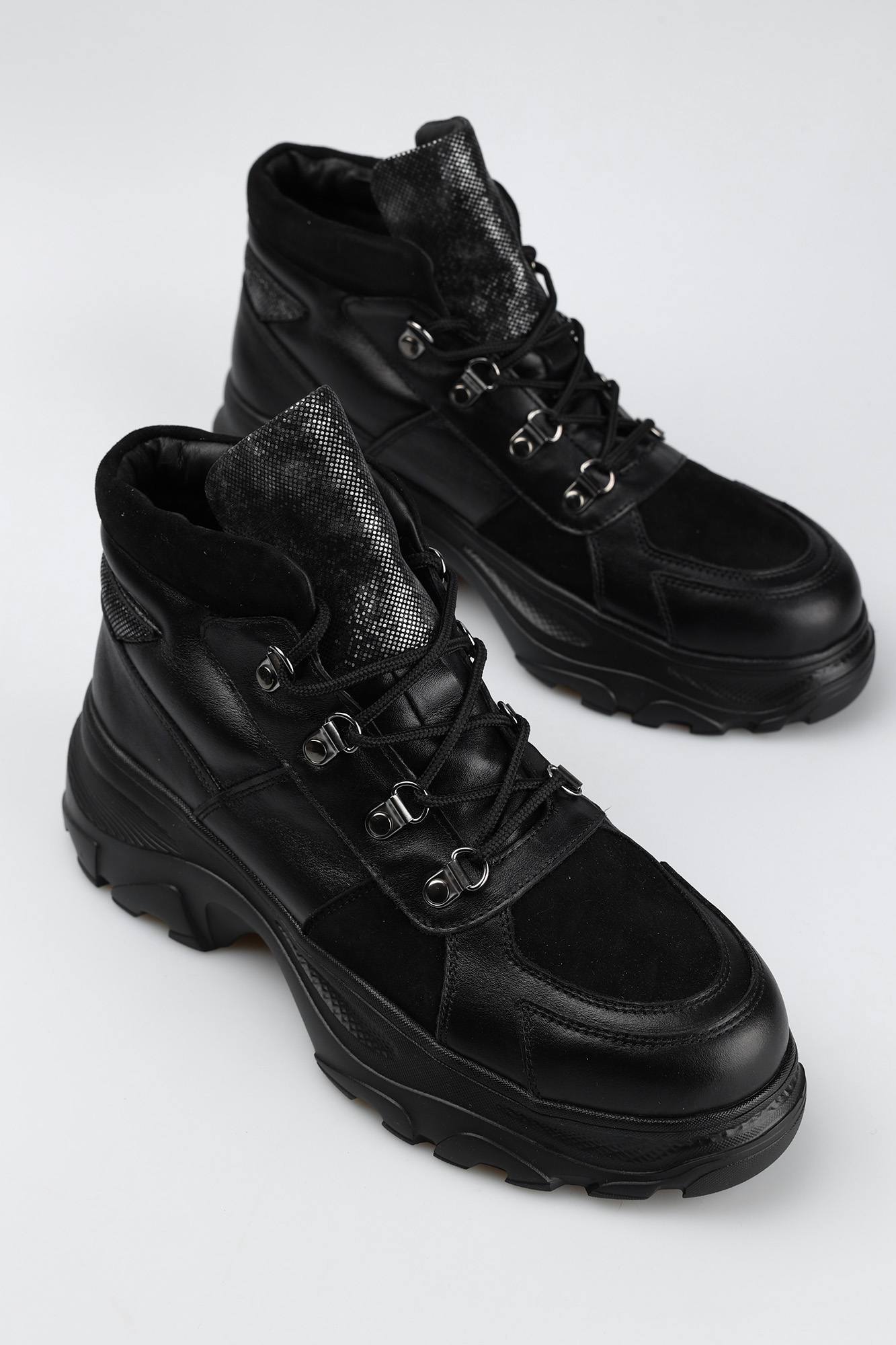 9901816 Кеды Marc Cony Черный