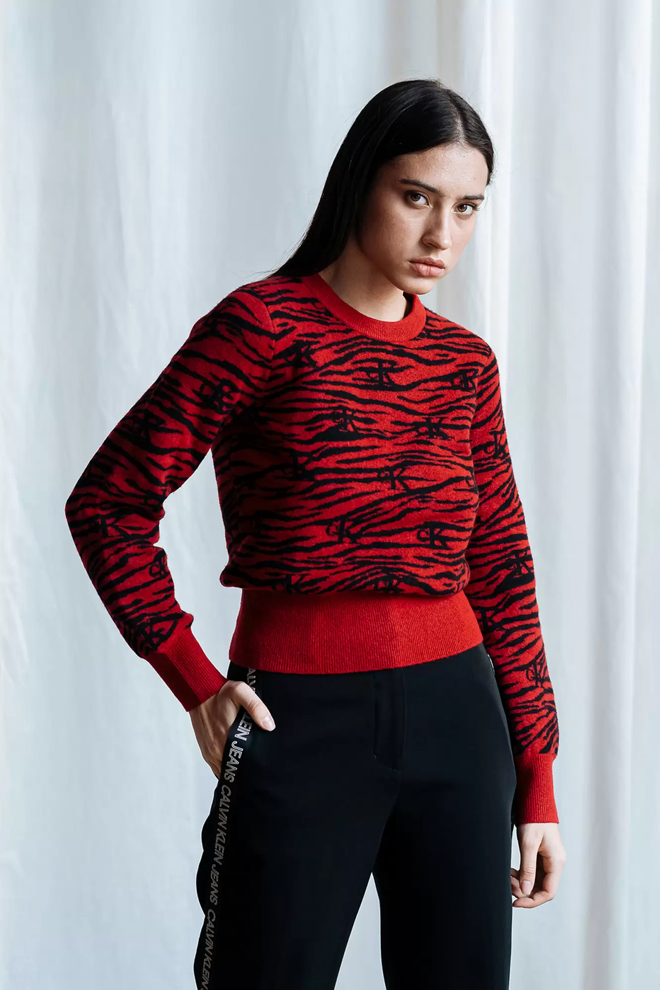 J20J214833_ джемпер calvin klein jeans 