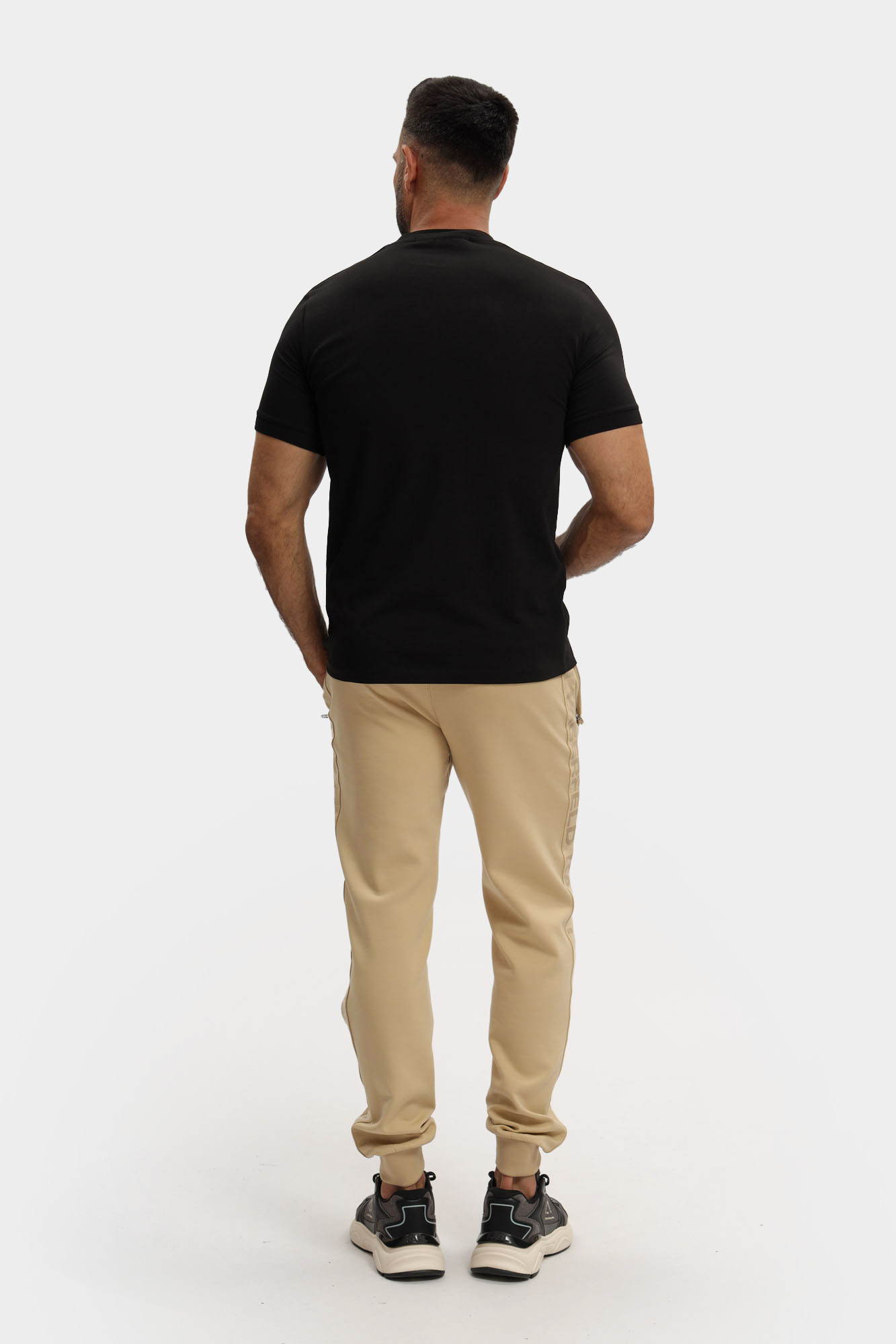 553235_755021 Футболка Karl Lagerfeld Черный