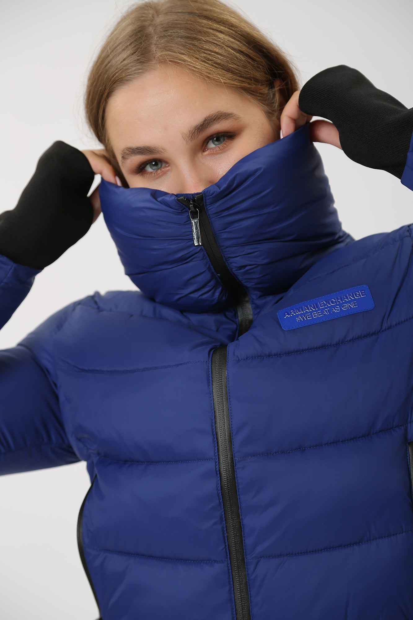 6RYB19_YN4MZ куртка armani exchange 