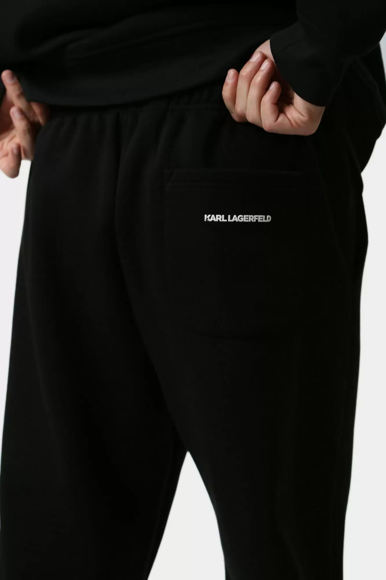 544908_705443 Брюки спортивные Karl Lagerfeld Черный