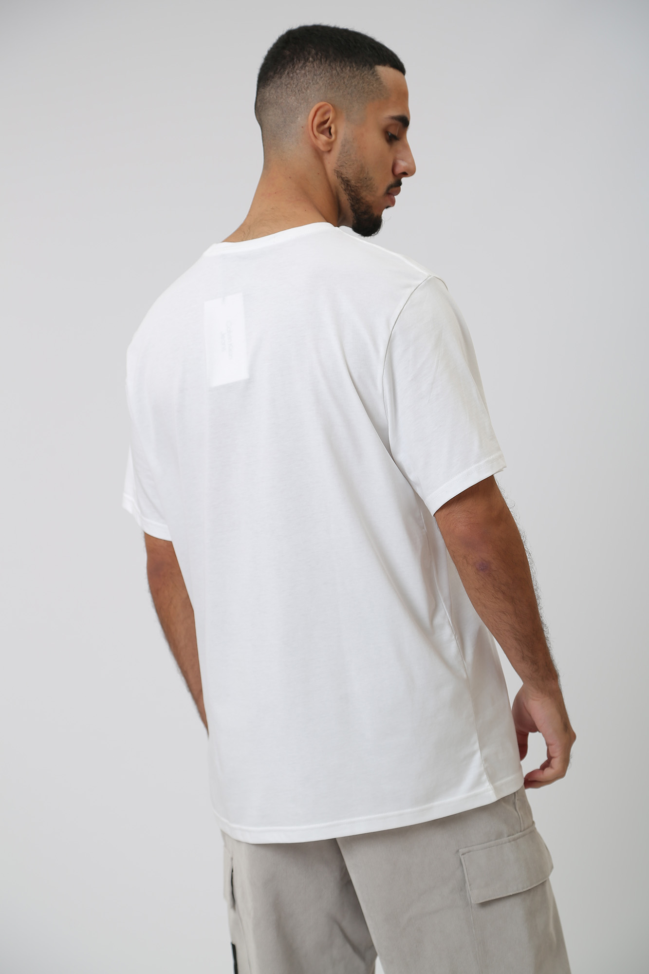 J30J324022 Футболка Calvin Klein Jeans Белый