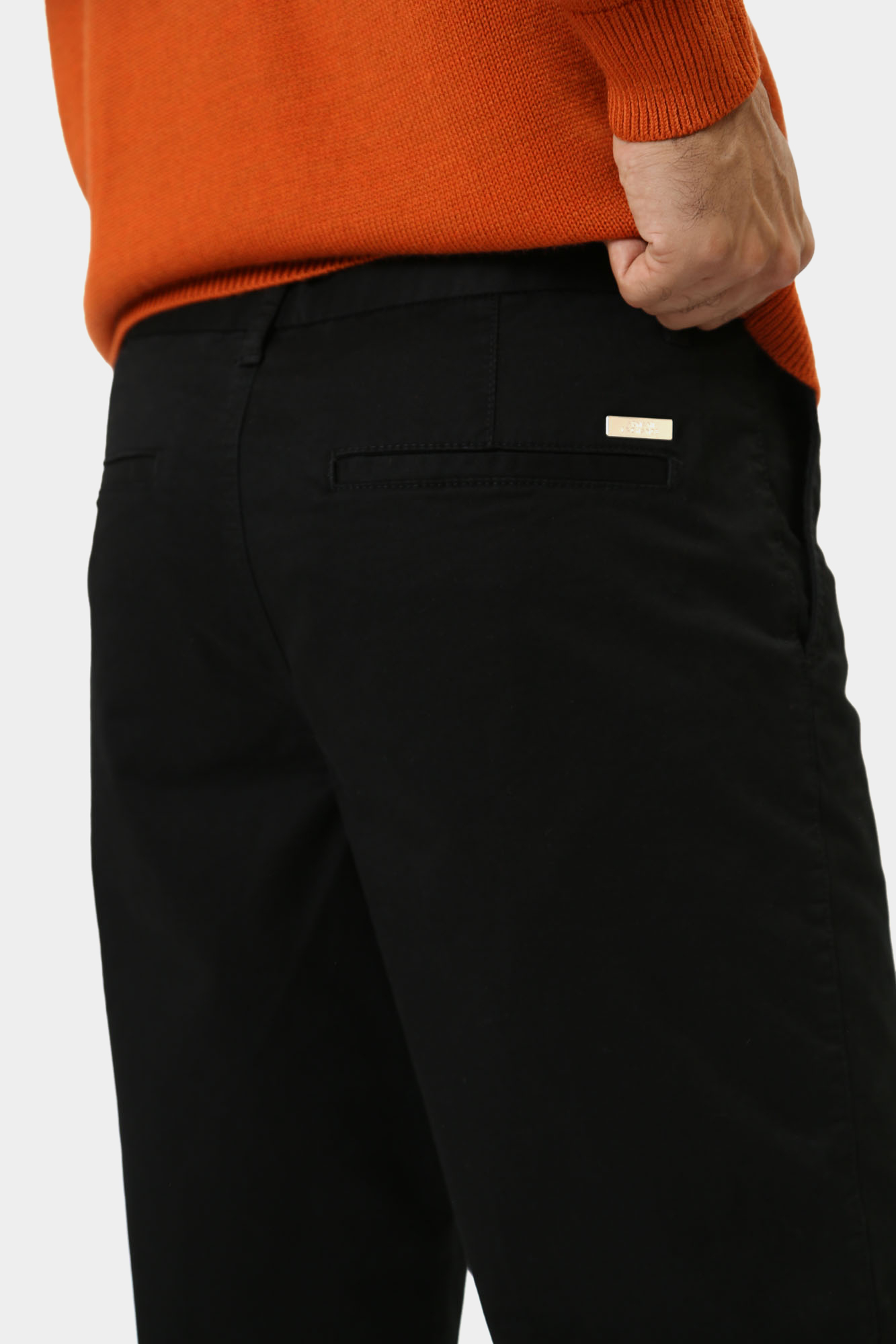 6DZP19_ZN5BZ Брюки чиносы Armani Exchange Черный