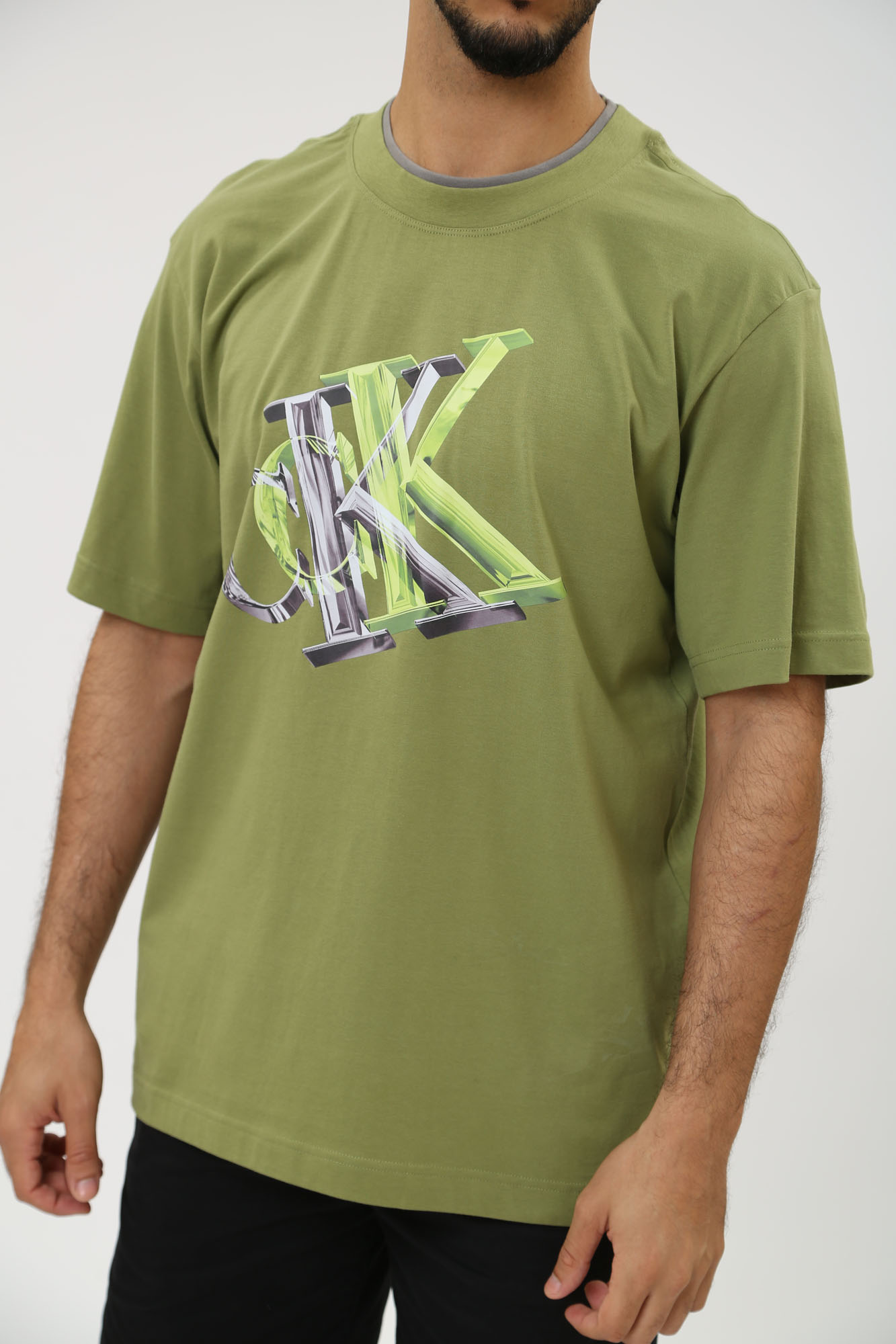 J30J325201 Футболка Calvin Klein Jeans Зеленый