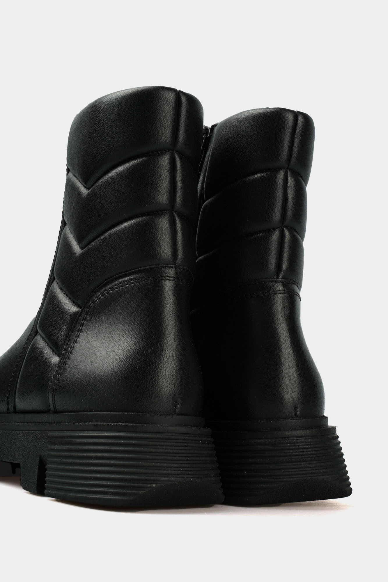 D46UAF0TUBC Ботинки Geox Черный