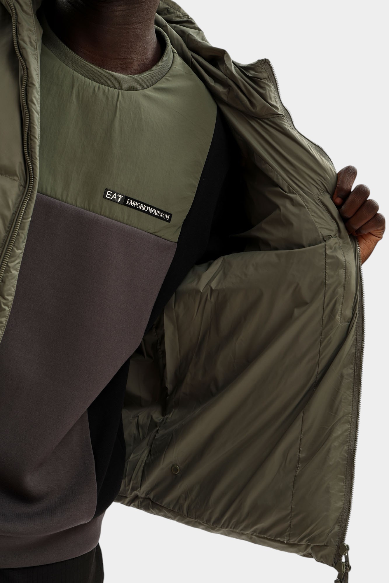 7M000694_AF15956 Куртка пуховая EA7 Зеленый