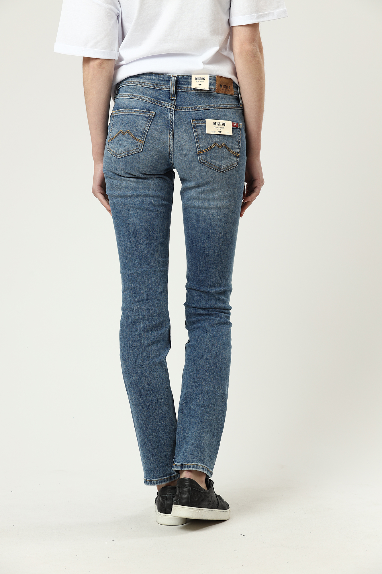 1012392-5000 джинсы jasmin slim mustang 