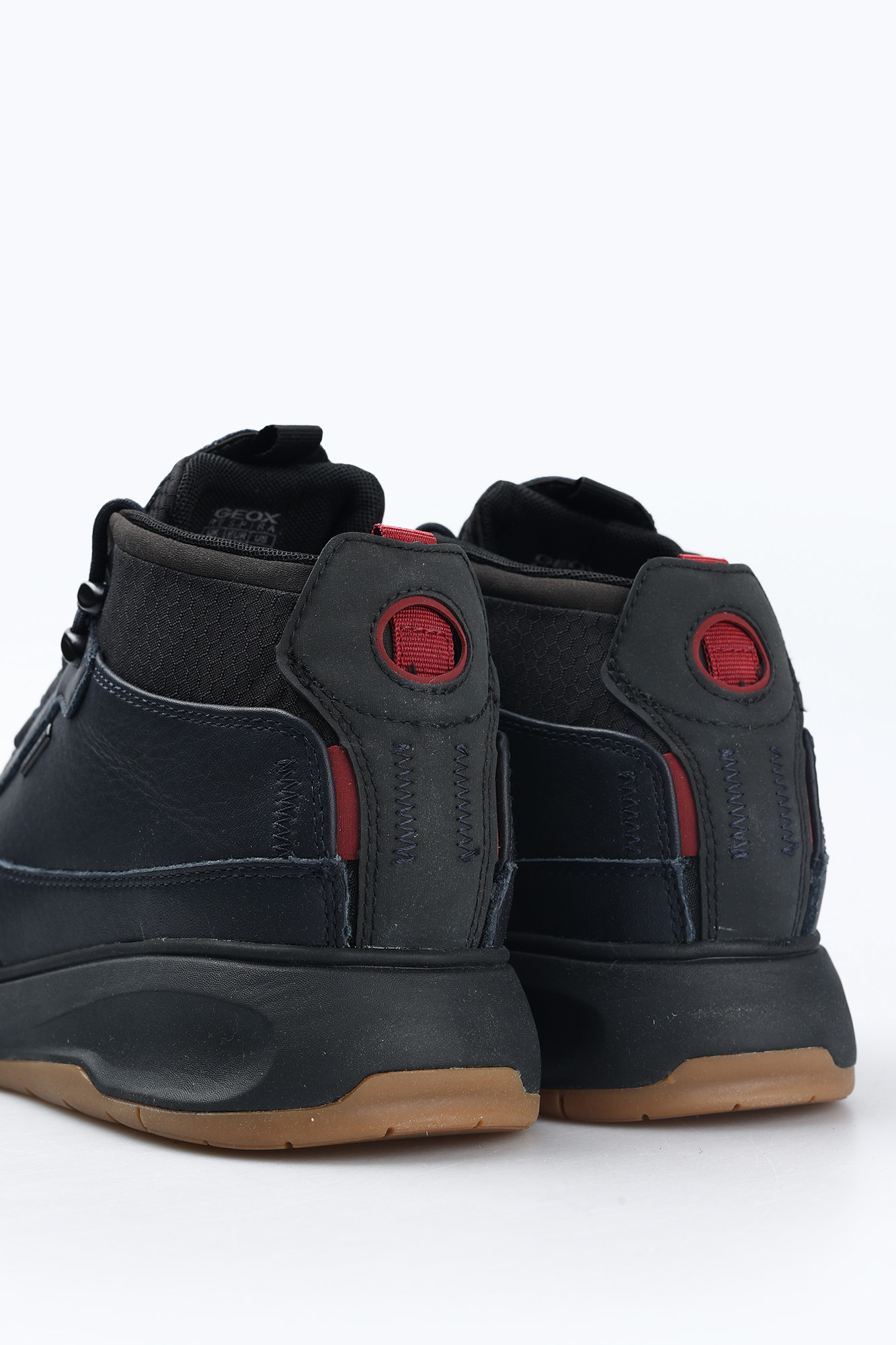 U04APA0004VC Ботинки Geox Синий