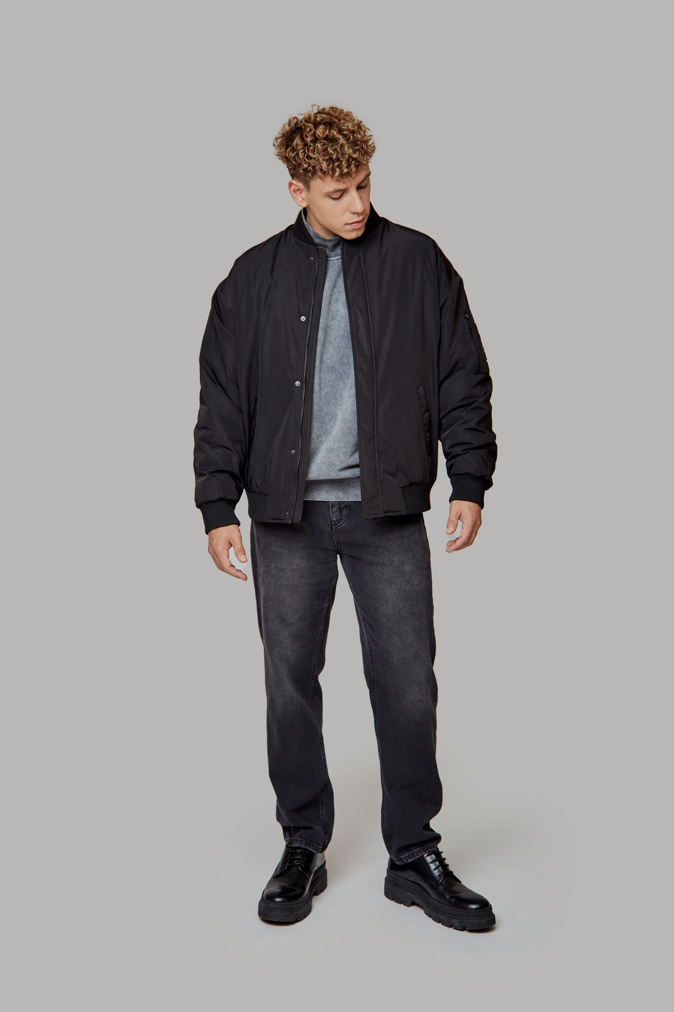 VM-CRI-52-328 Бомбер Van Mich Черный