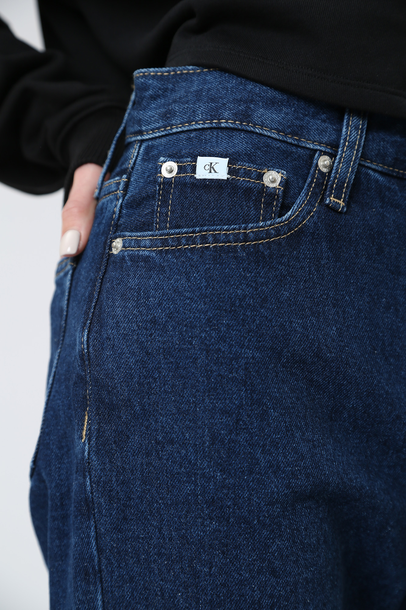 J20J220116 джинсы calvin klein jeans