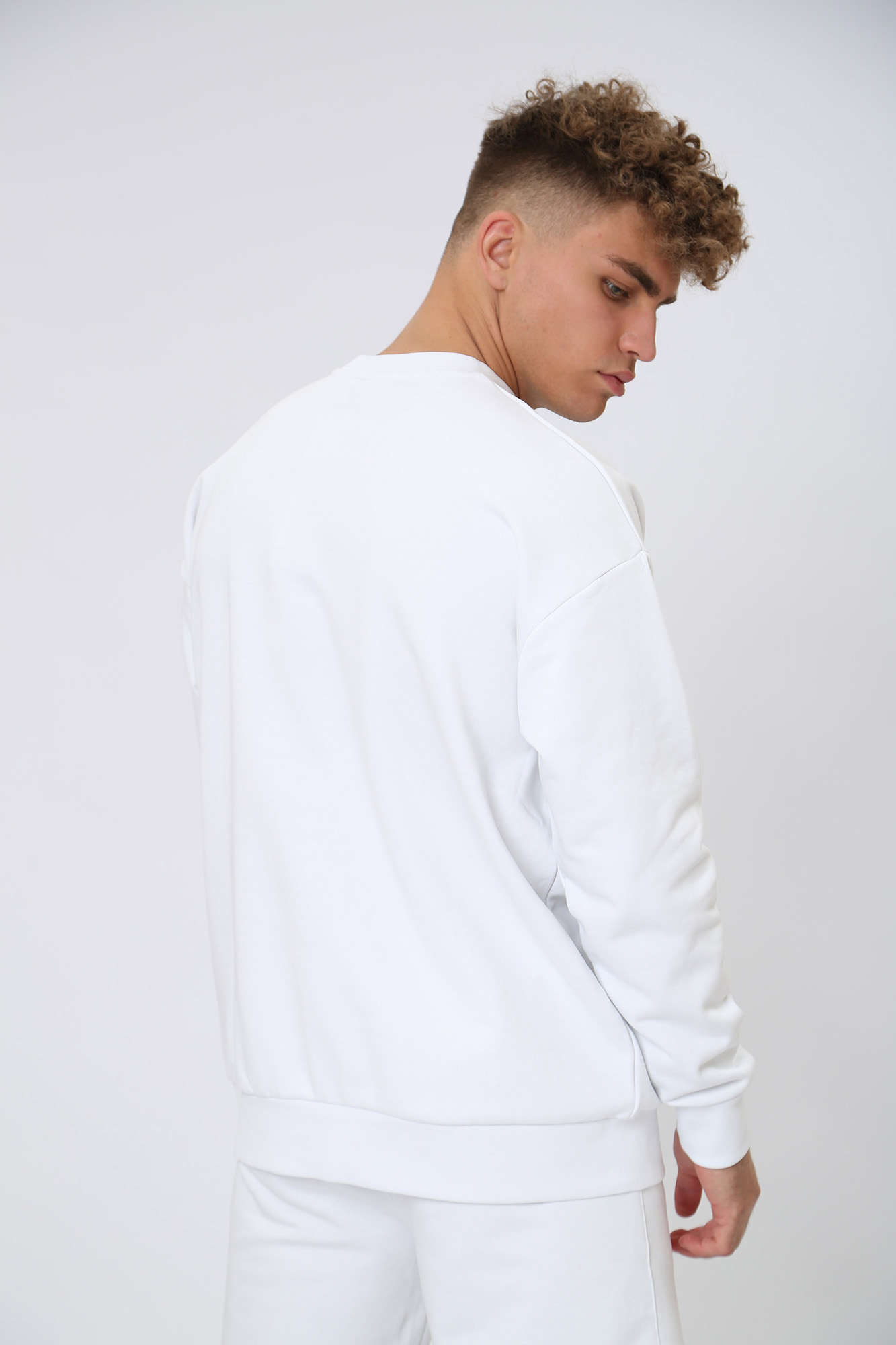 531900_705280 Свитшот Karl Lagerfeld Белый