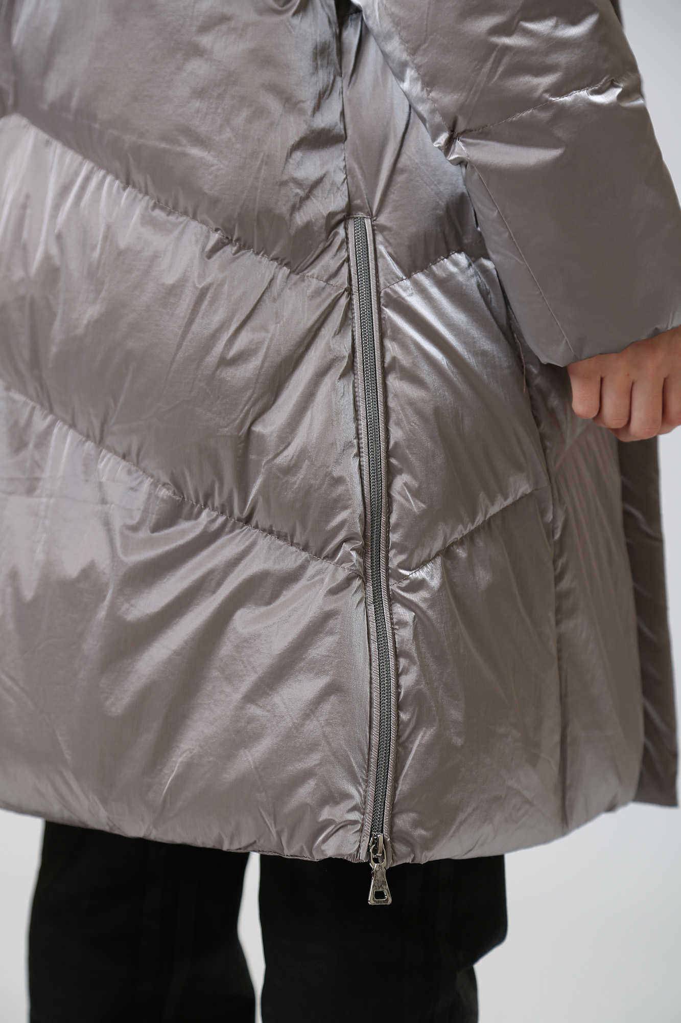 CR1811F23 пальто утеплённое marc cony 