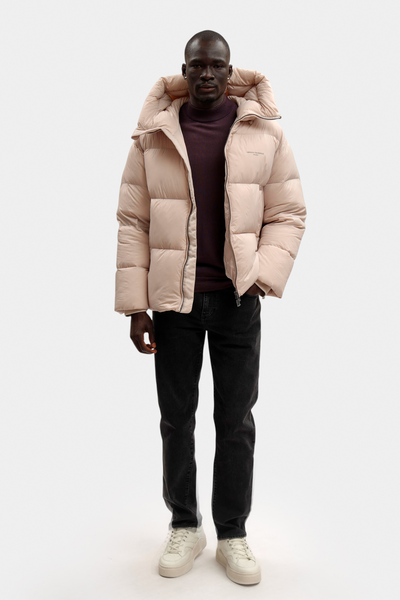 XM001115_AF16589 Куртка пуховая Armani Exchange Бежевый