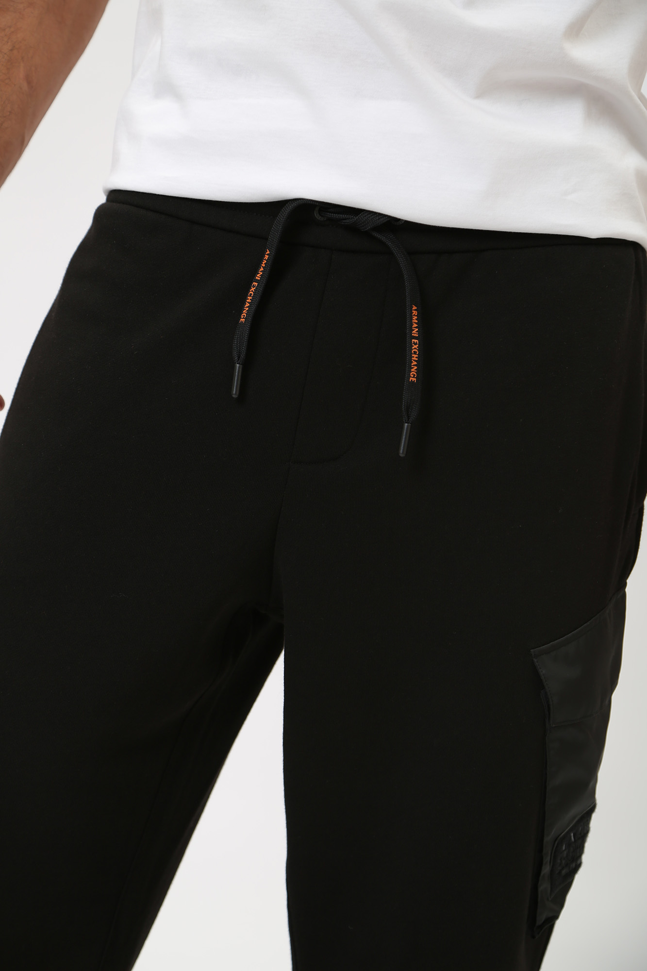 6RZPHA_ZJDGZ Брюки спортивные  Armani Exchange Черный