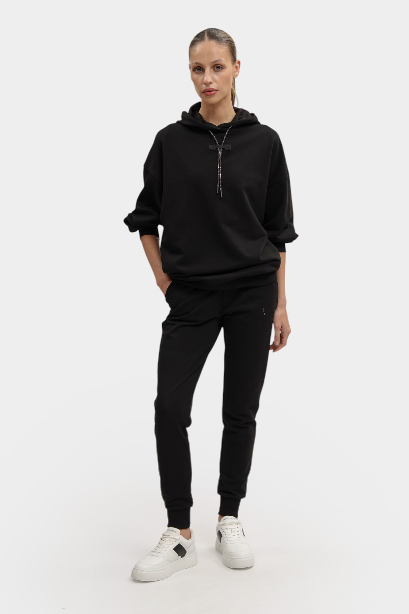XW000986_AF16114 брюки спортивные armani exchange 