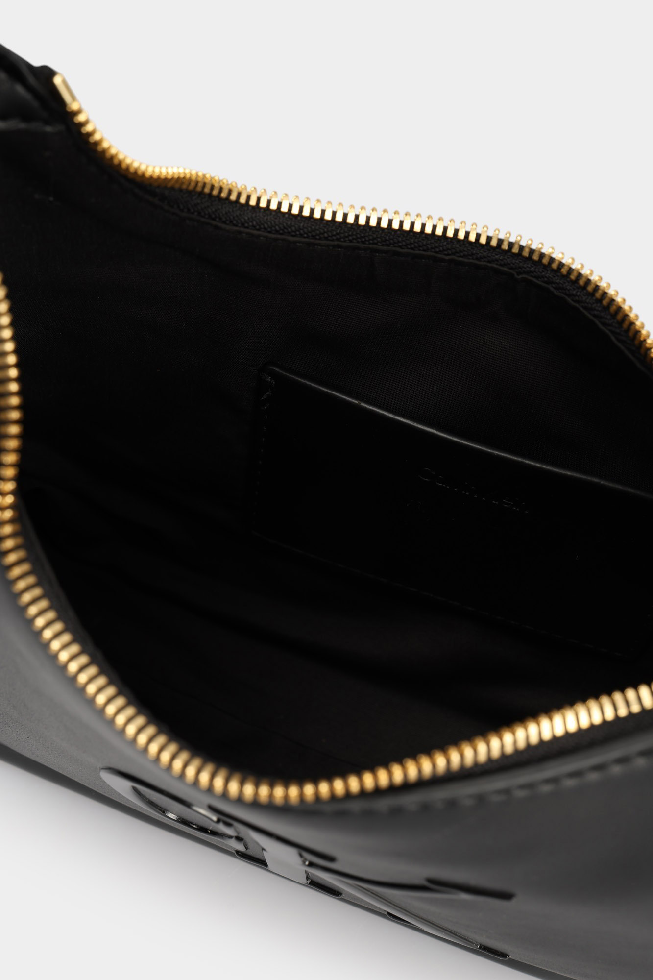 LV04F3230G Сумка Calvin Klein Jeans Черный