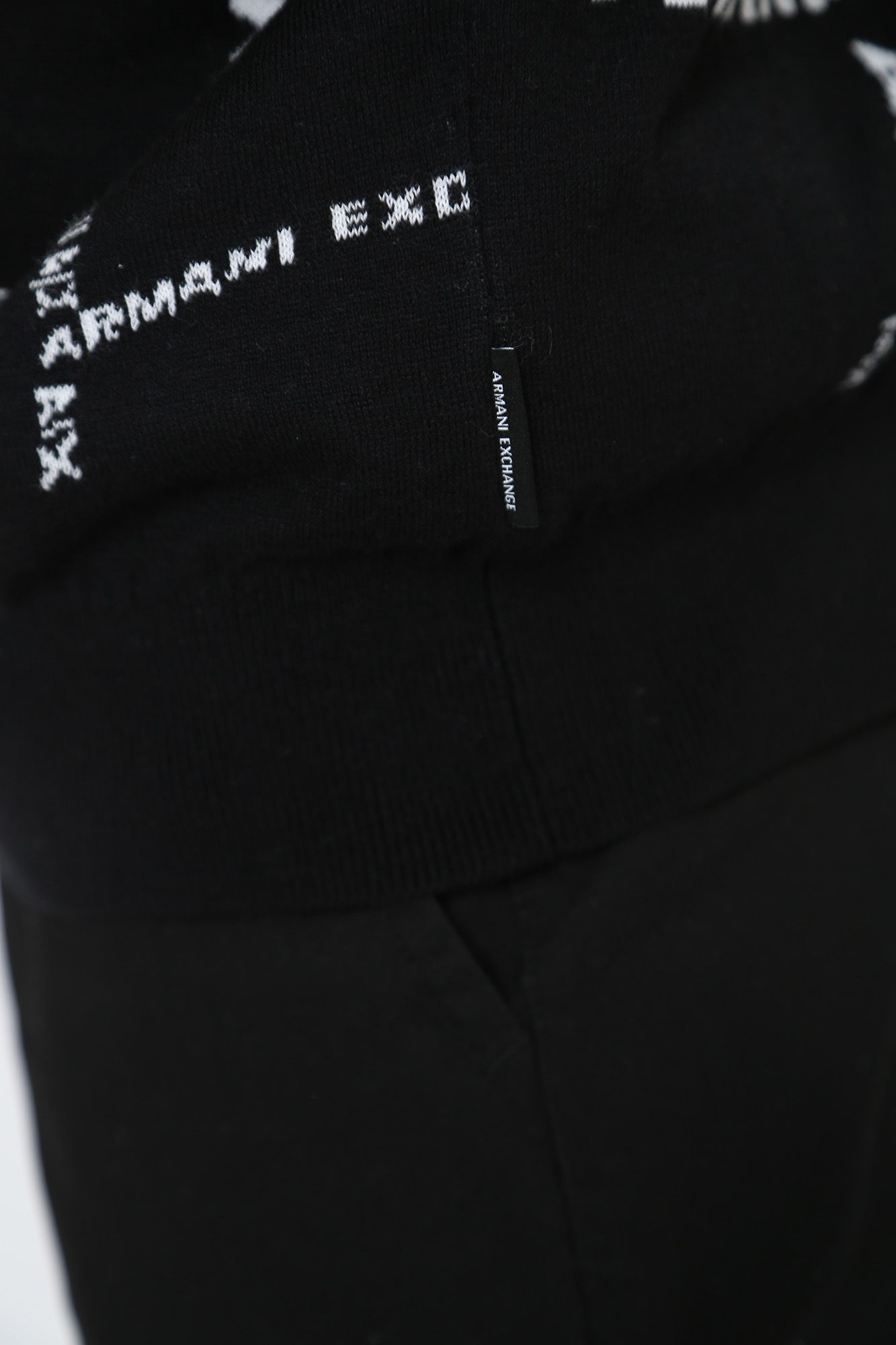 3RZM1E_ZMQ7Z Джемпер Armani Exchange Черный