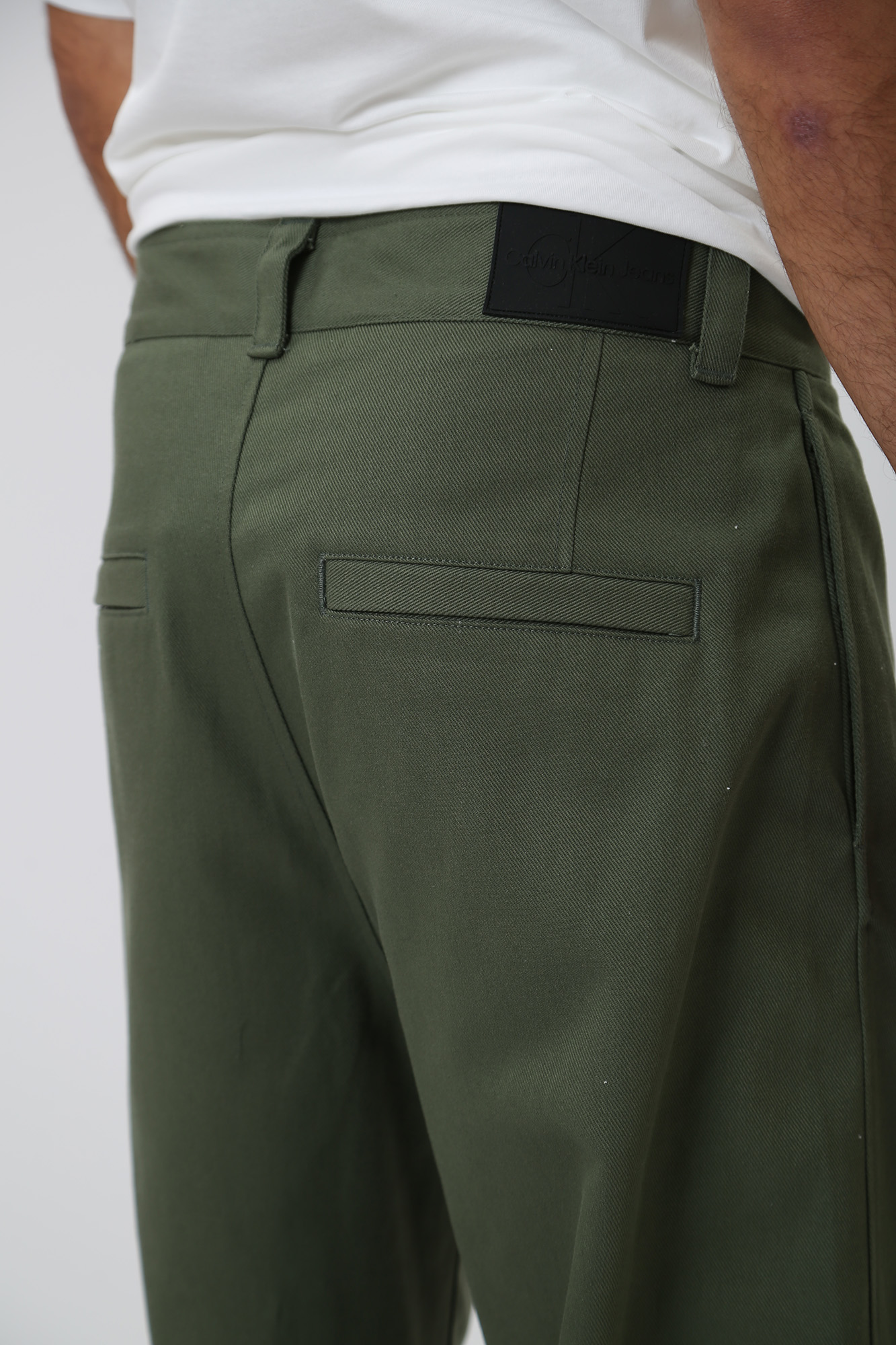 J30J324038 Брюки чиносы Calvin Klein Jeans Зеленый