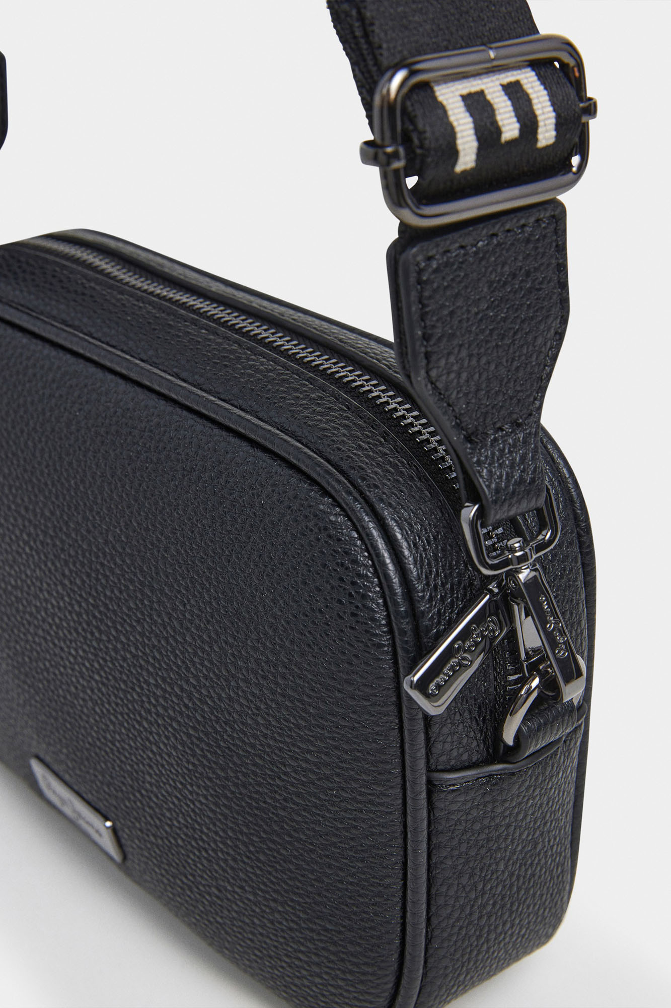 PL0300039 Сумка Pepe Jeans Черный