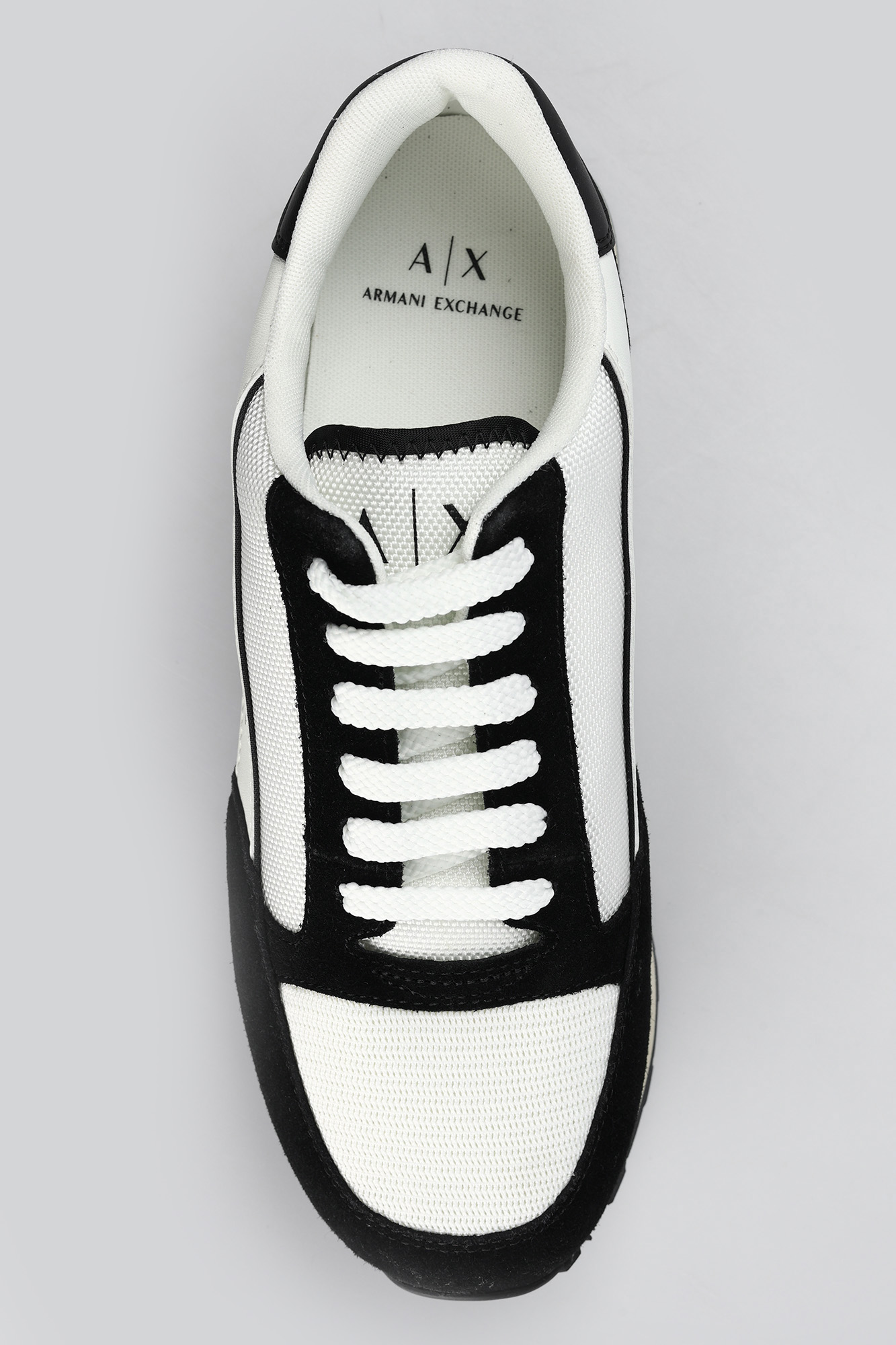 XUX083_XV263 Кроссовки Armani Exchange Белый