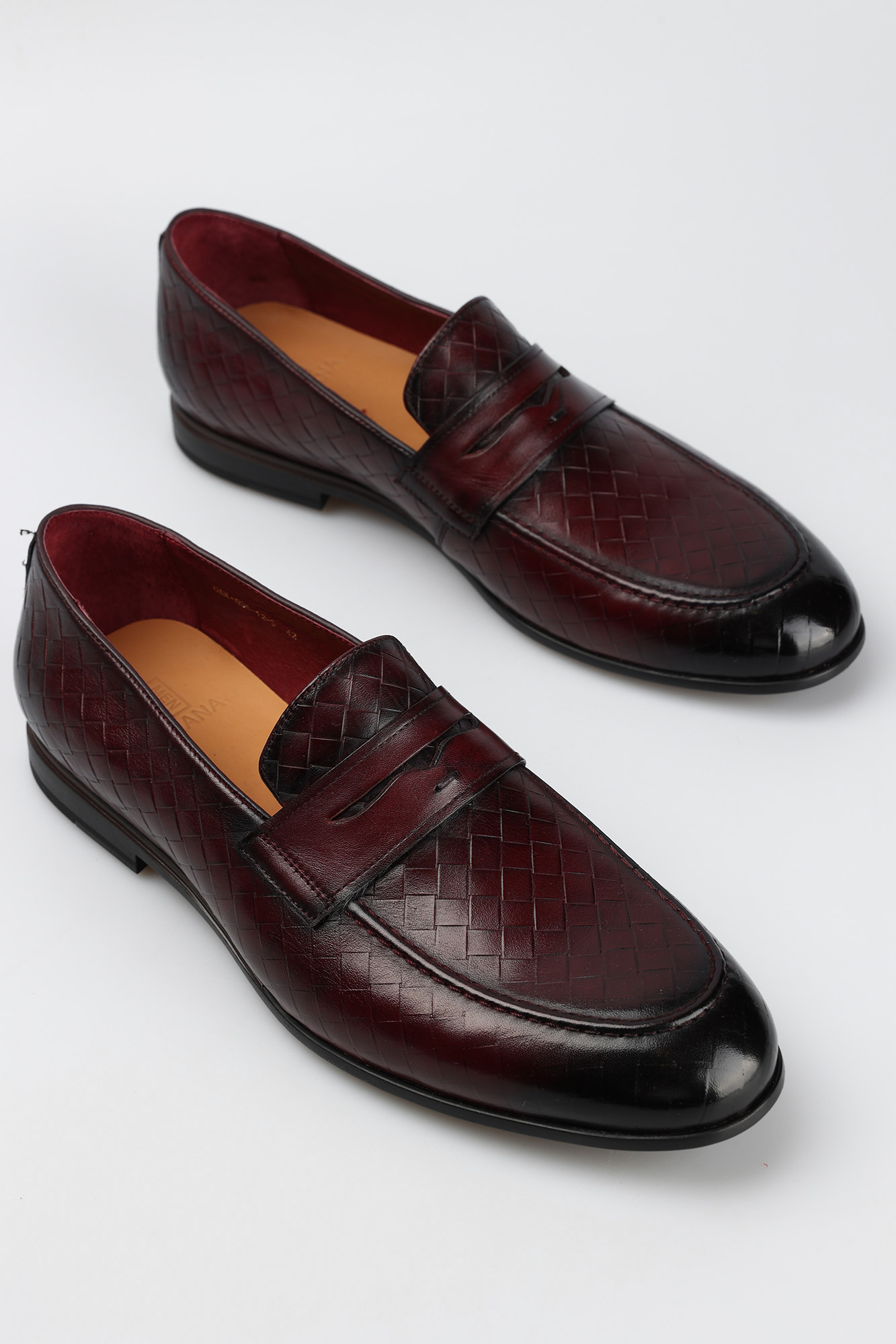 GAM-035-12 Лоферы Graciana Бордовый