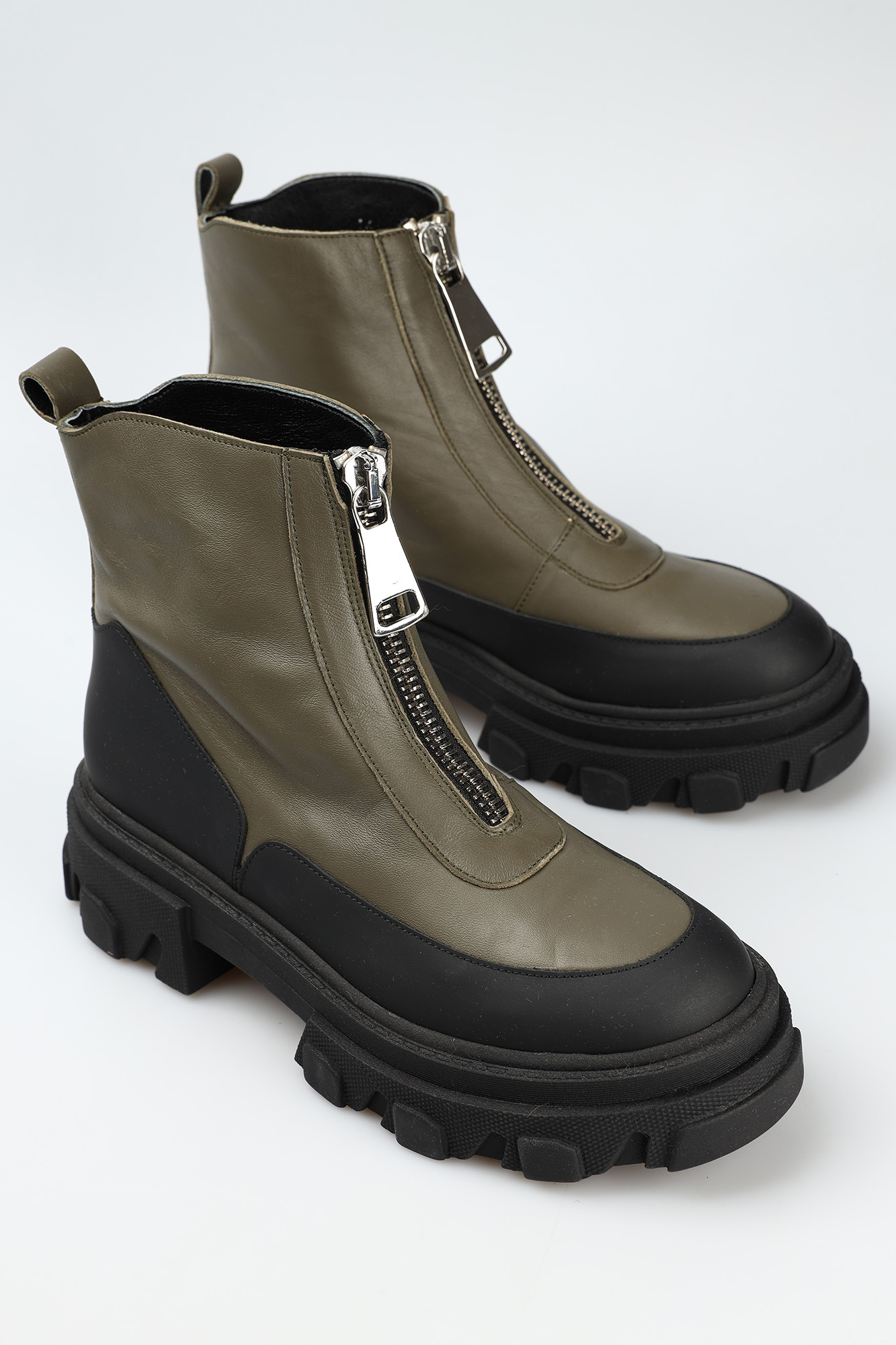 16-69B11 Ботинки Marc Cony Хаки