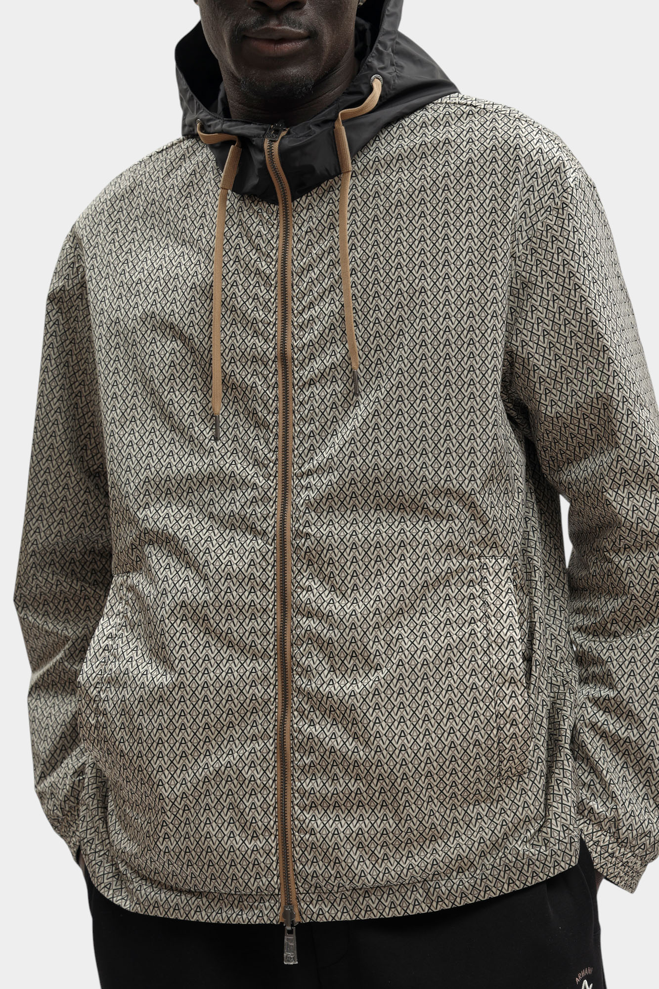 XM001830_AF18579 Ветровка Armani Exchange Бежевый