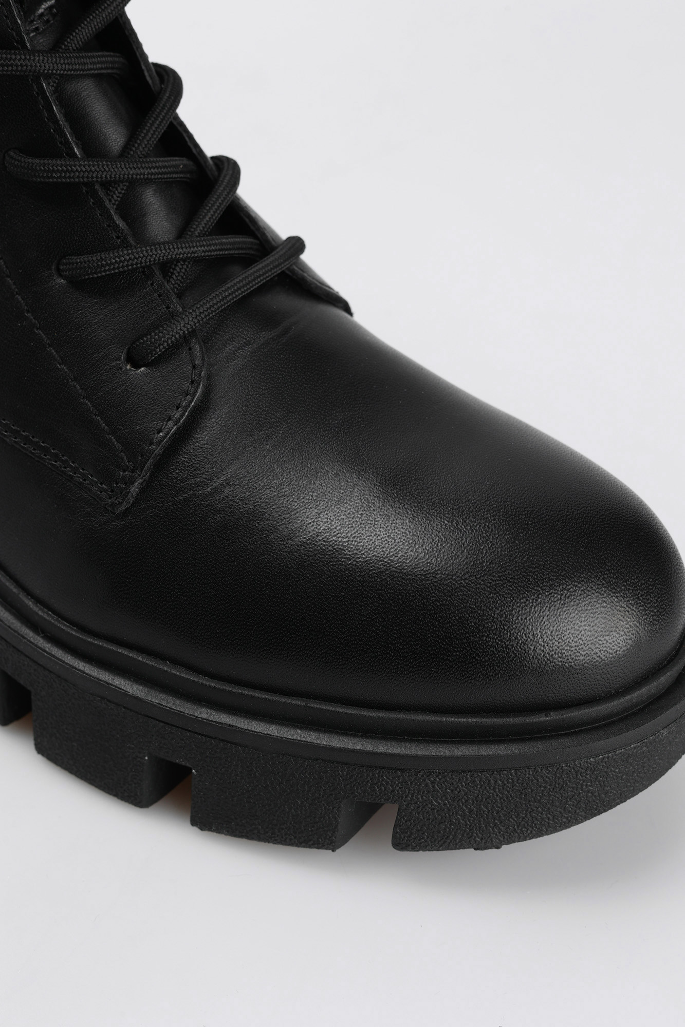 D26UAH043KBC Ботинки Geox Черный