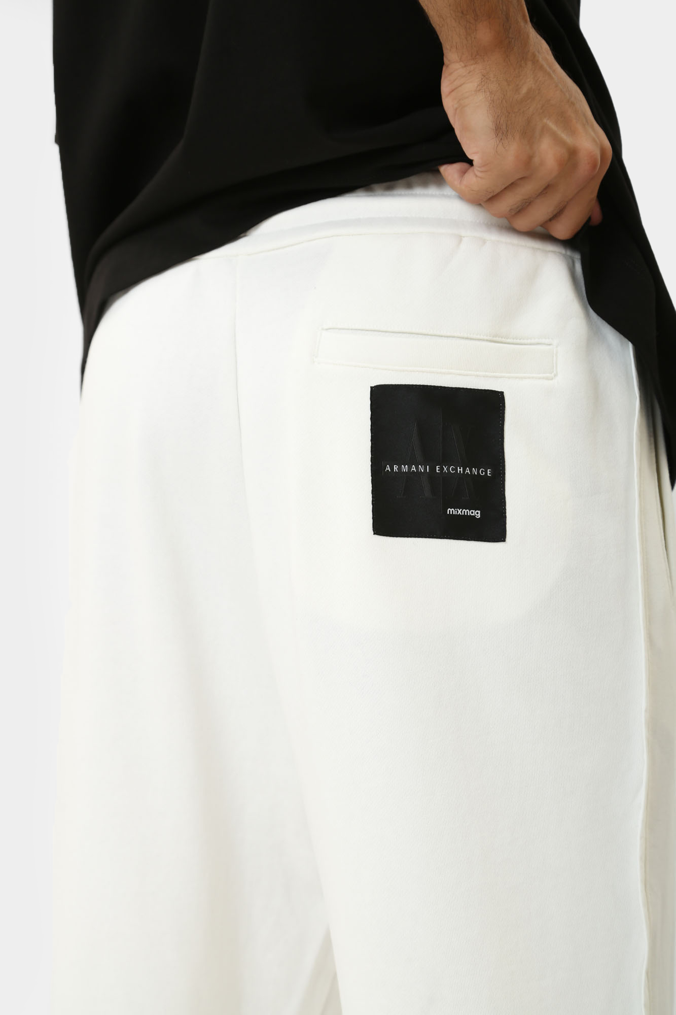 3DZPJA_ZJDPZ_1116 Брюки спортивные Armani Exchange Белый