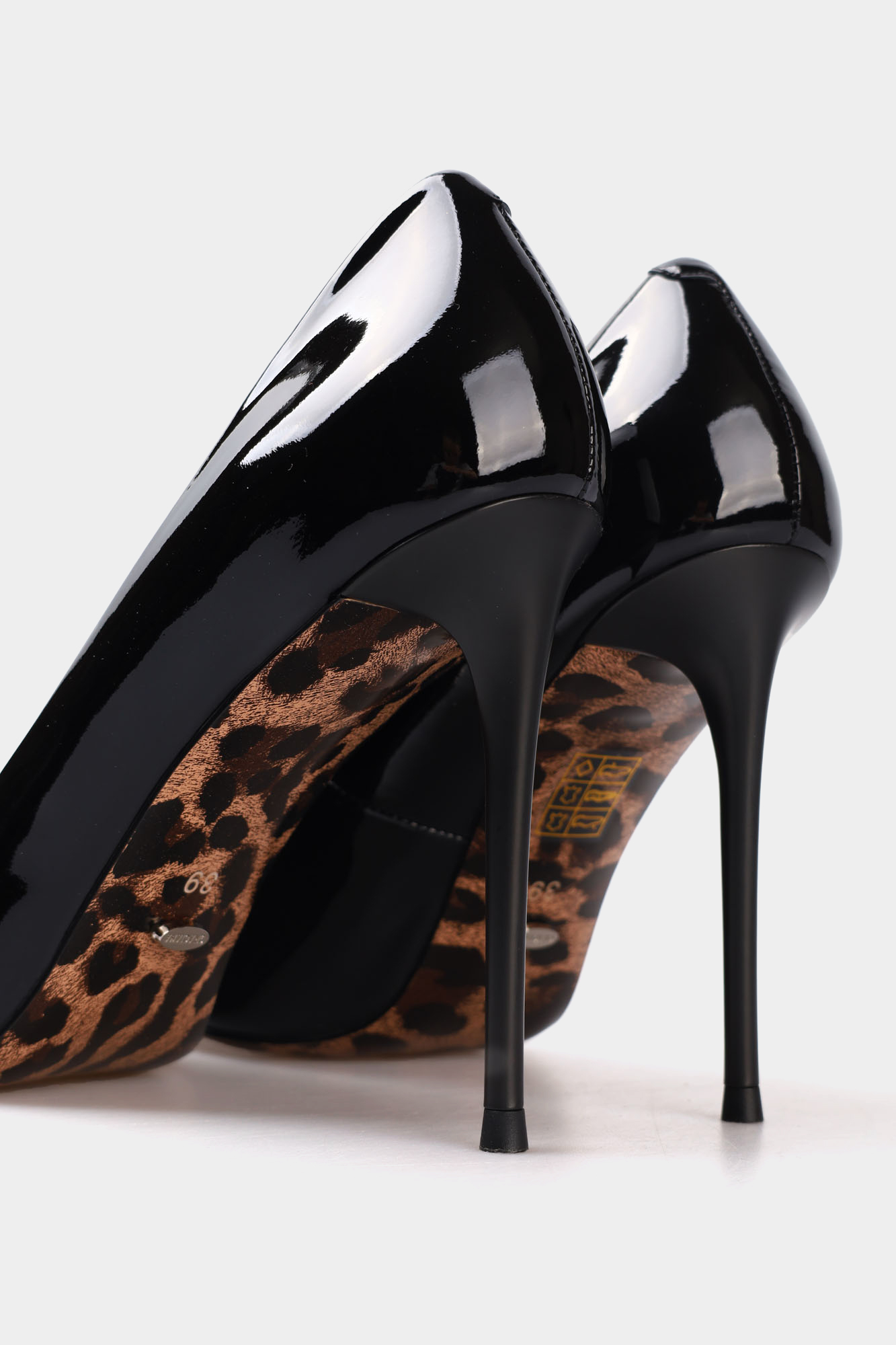 2482-2-10 Лодочки Graciana Черный