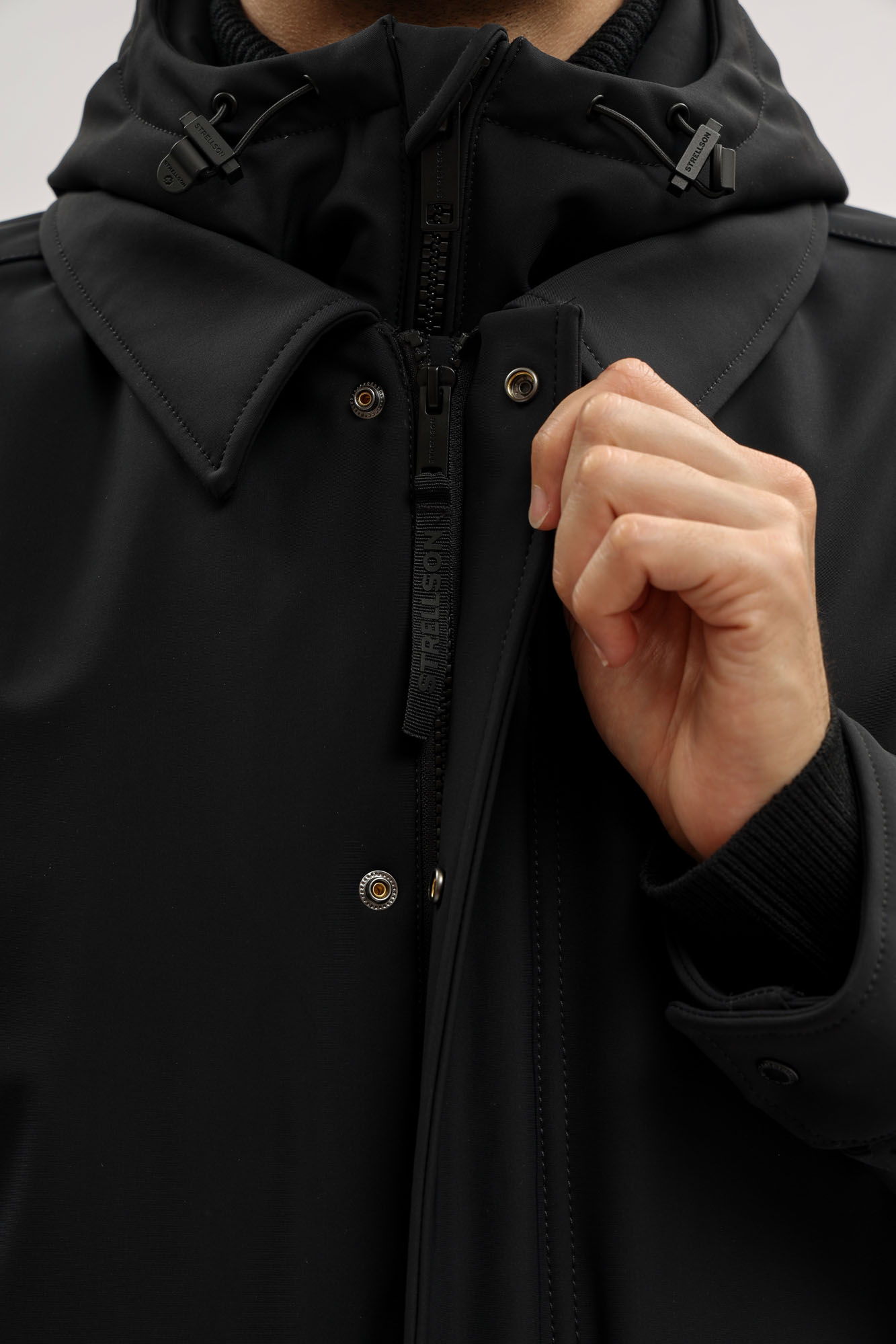 30047558_10018403 Куртка Strellson Черный