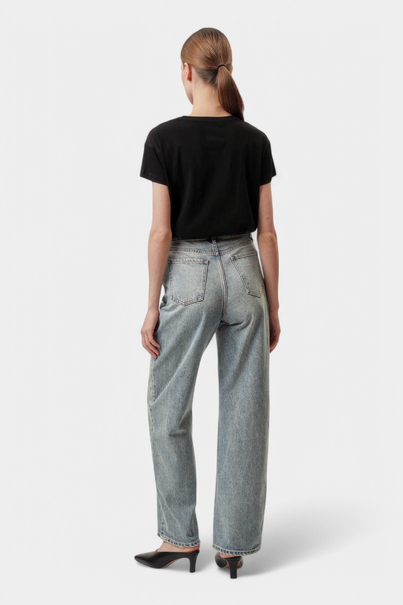 XW000830_AF10356 футболка armani exchange 