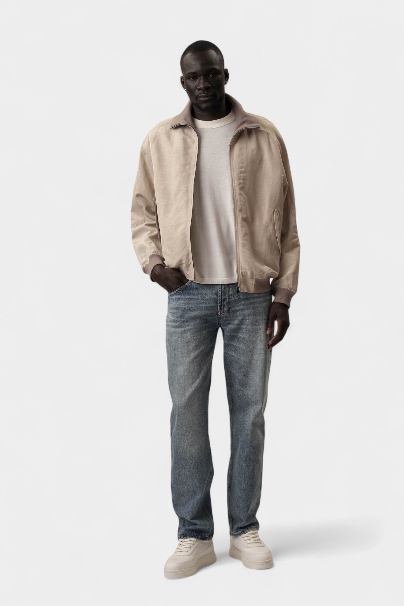 EM001280_AF13812 Бомбер Emporio Armani Серый