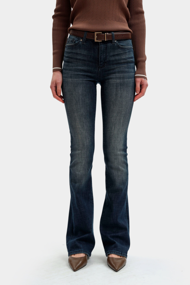 Джинсы Armani Exchange