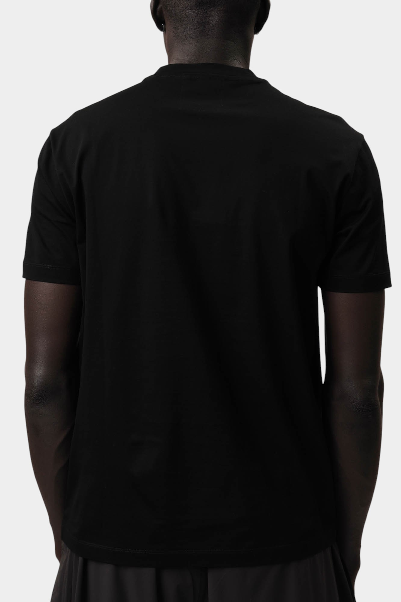 8N1TD2_1JGYZ Футболка Emporio Armani Черный