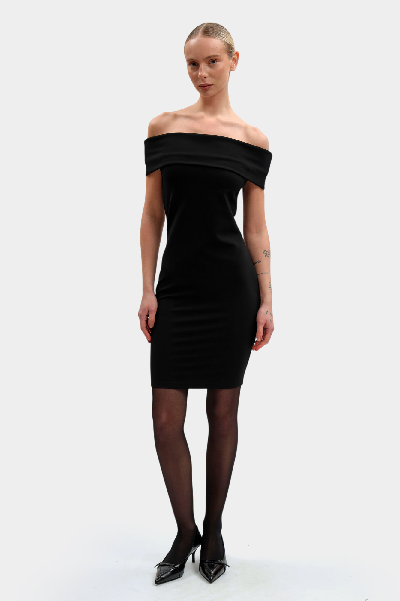 XW001742_AF21295 платье armani exchange 