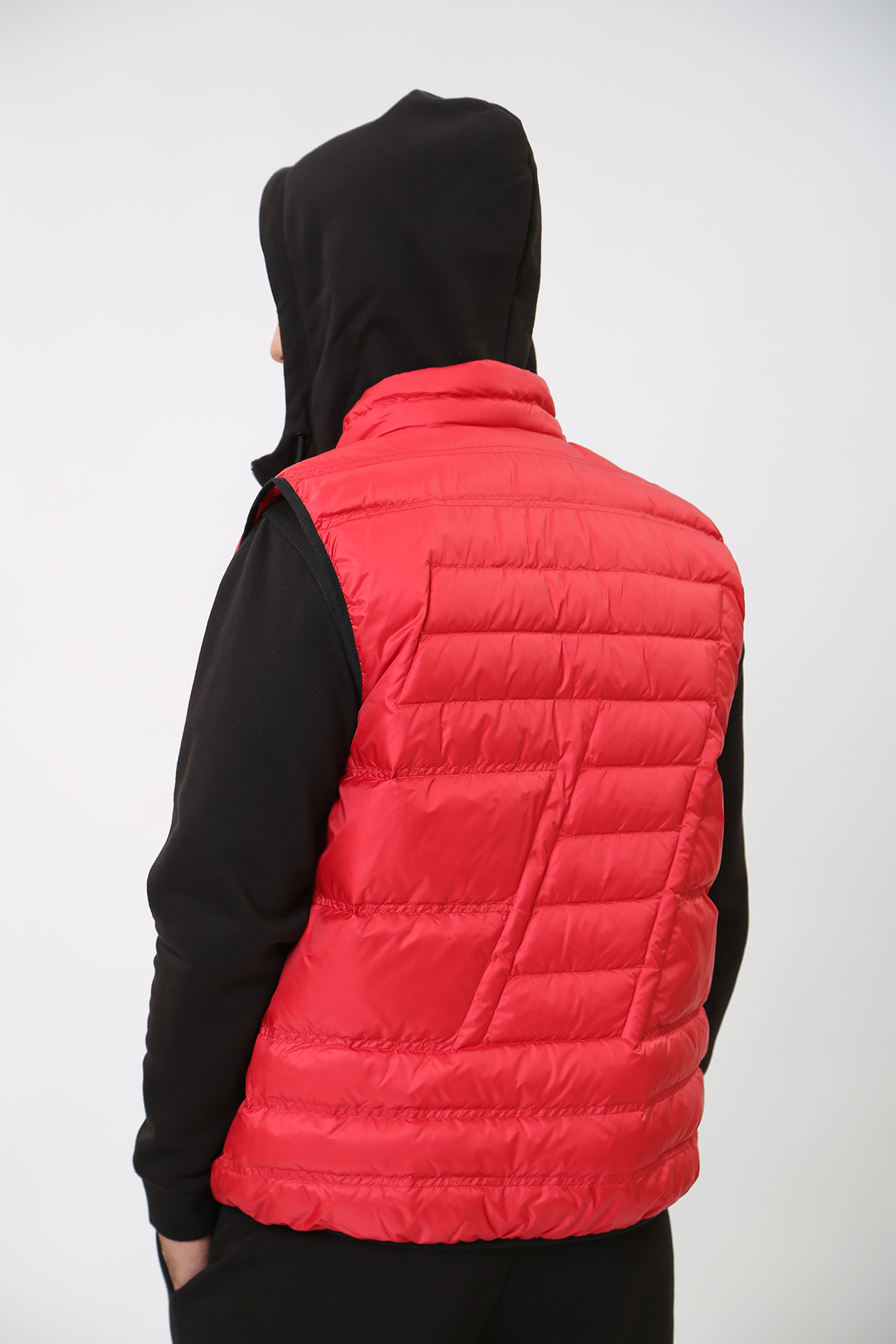 6RPQ02_PN5ZZ Жилет пуховый EA7 Красный