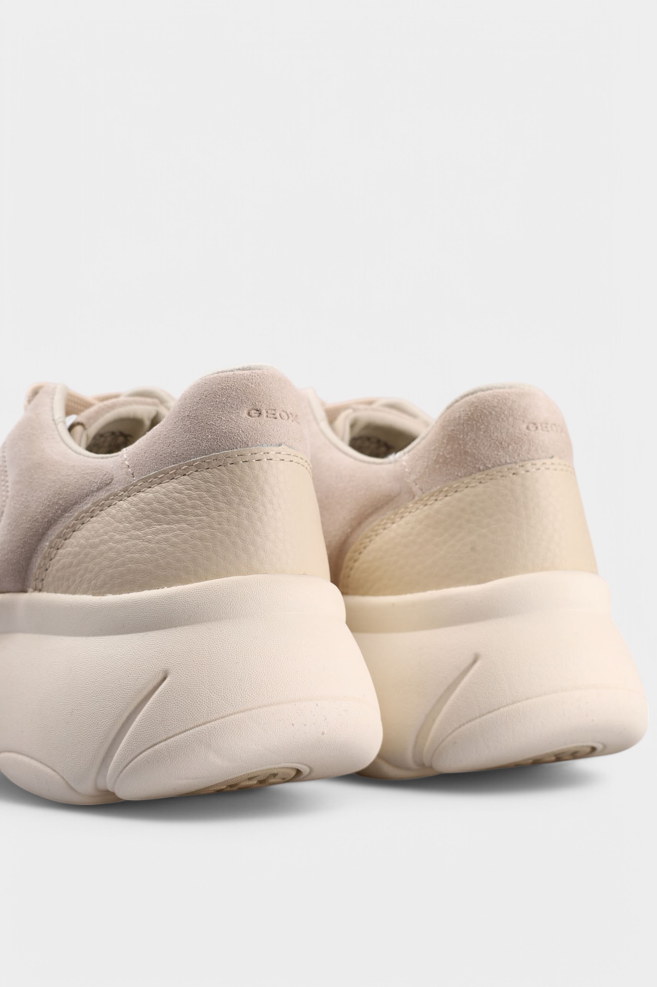 D55NHB08546C Кроссовки Geox Бежевый