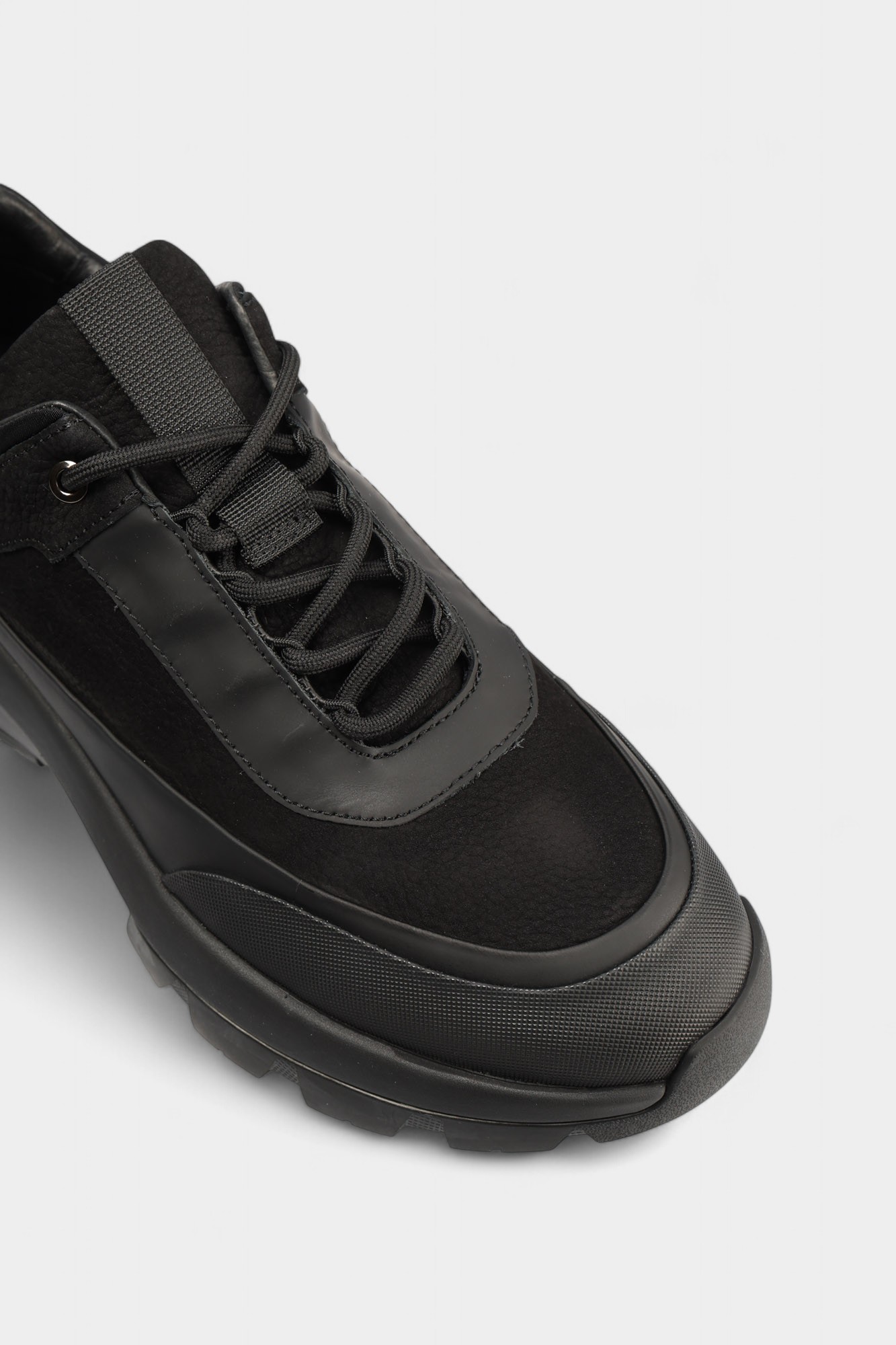 MCM169_01NK Кроссовки Marc Cony Черный