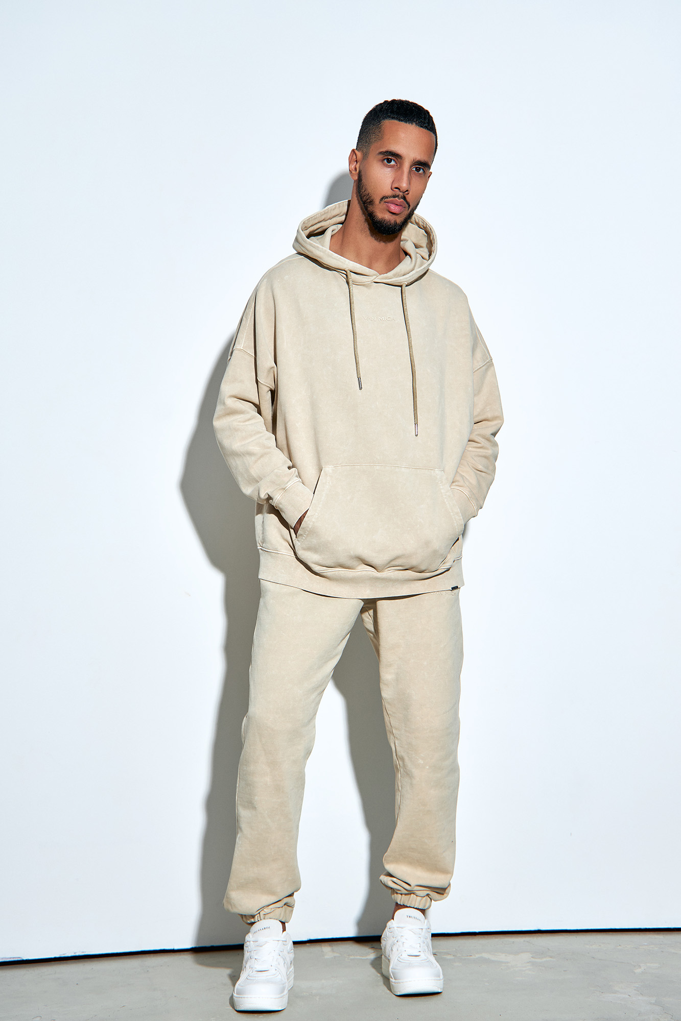 VM-232-20-035 Худи Van Mich Бежевый