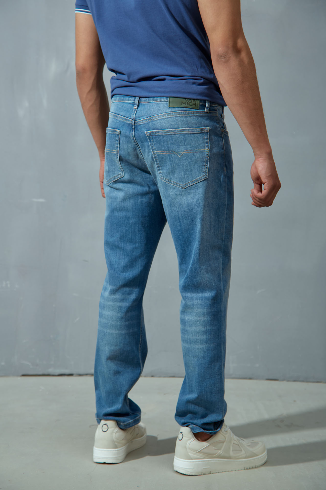 VM-OMA-33-030 Джинсы SLIM  Van Mich Голубой