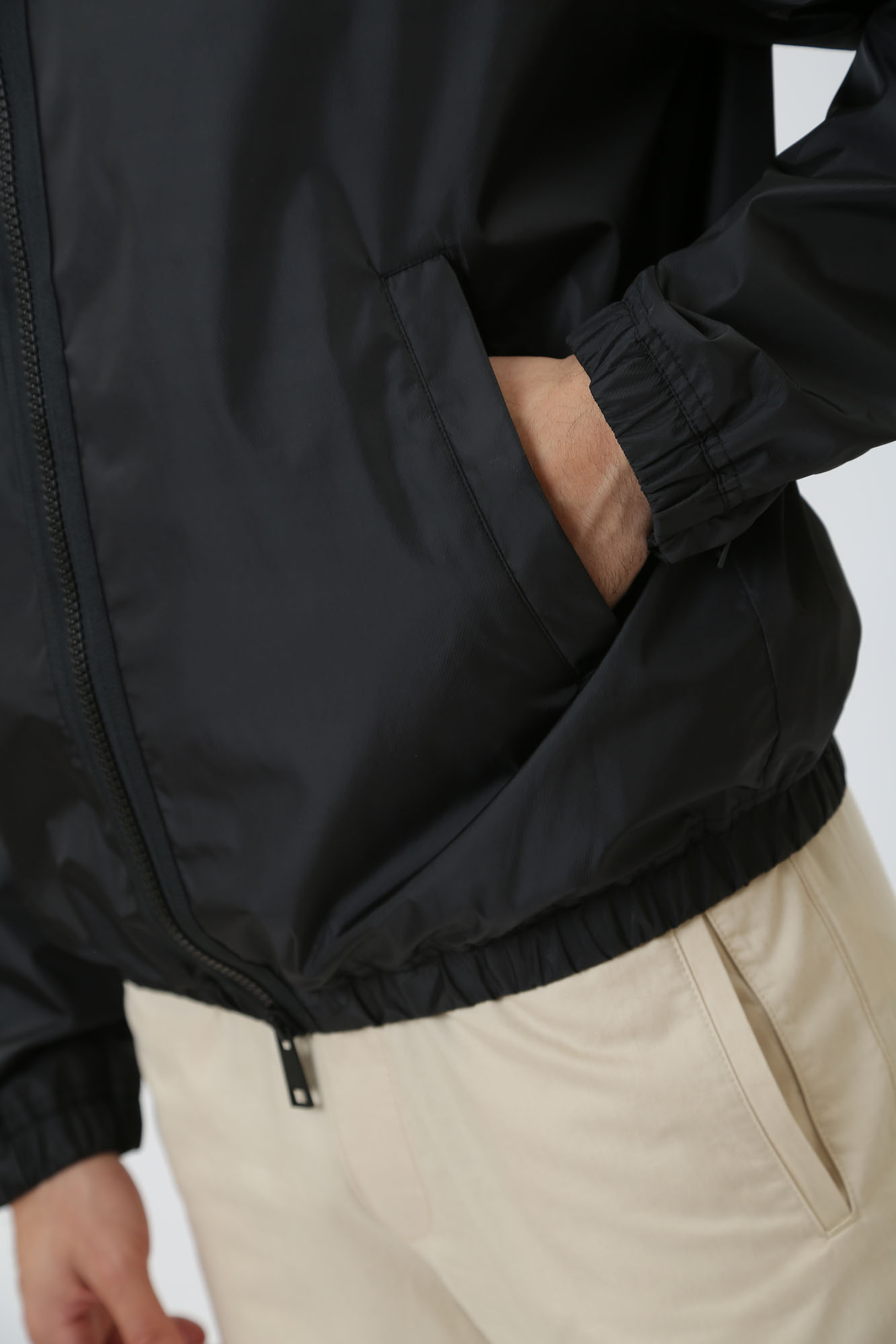 3DZB20_ZN4EZ Бомбер Armani Exchange Черный