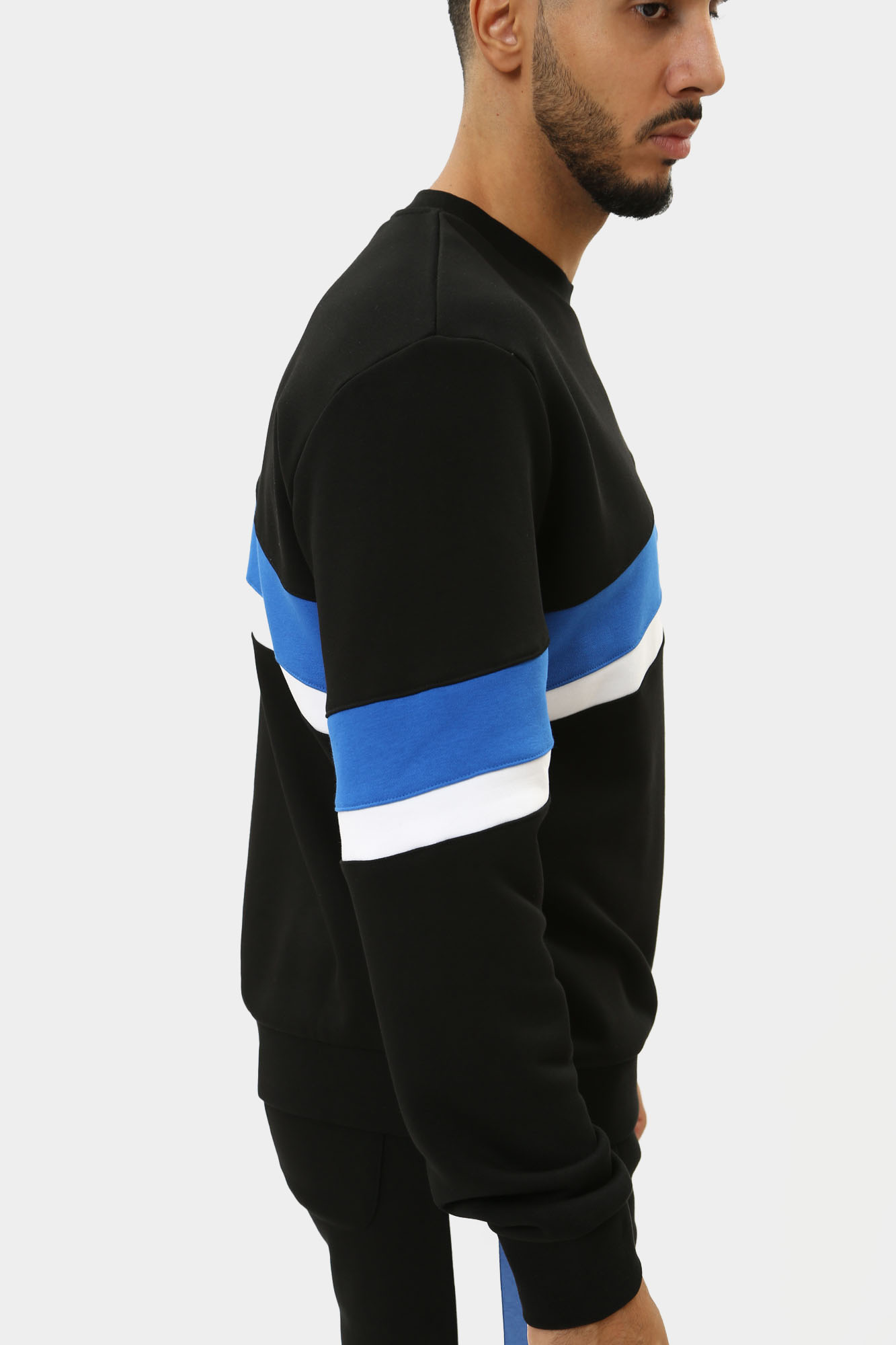 543910_70508 Свитшот Karl Lagerfeld Черный