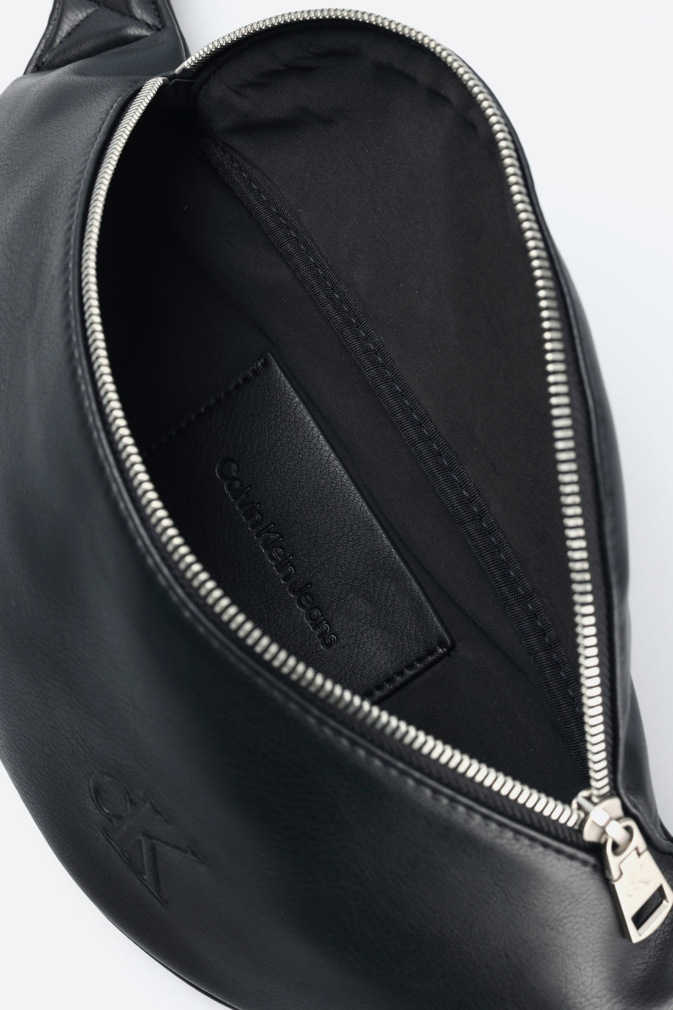 K50K511491_BEH Сумка поясная Calvin Klein Jeans Черный