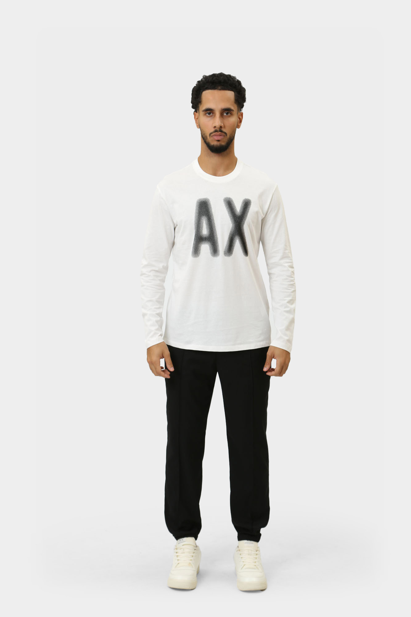 XM000126_AF10358 Футболка д/р Armani Exchange Белый